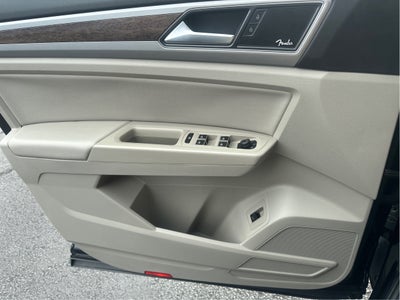 2019 Volkswagen Atlas 3.6L V6 SEL Premium