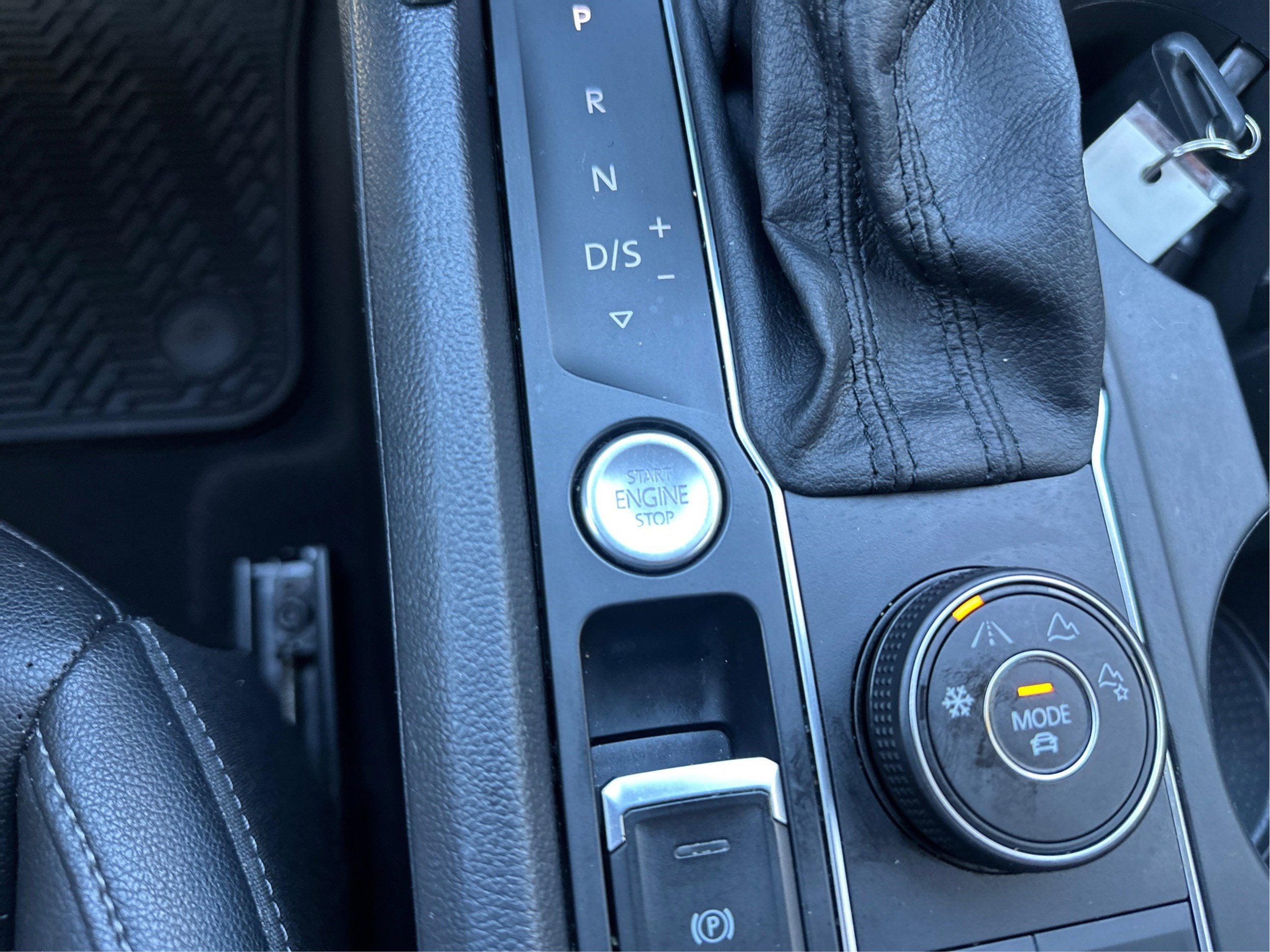 2019 Volkswagen Atlas 3.6L V6 SE w/Technology