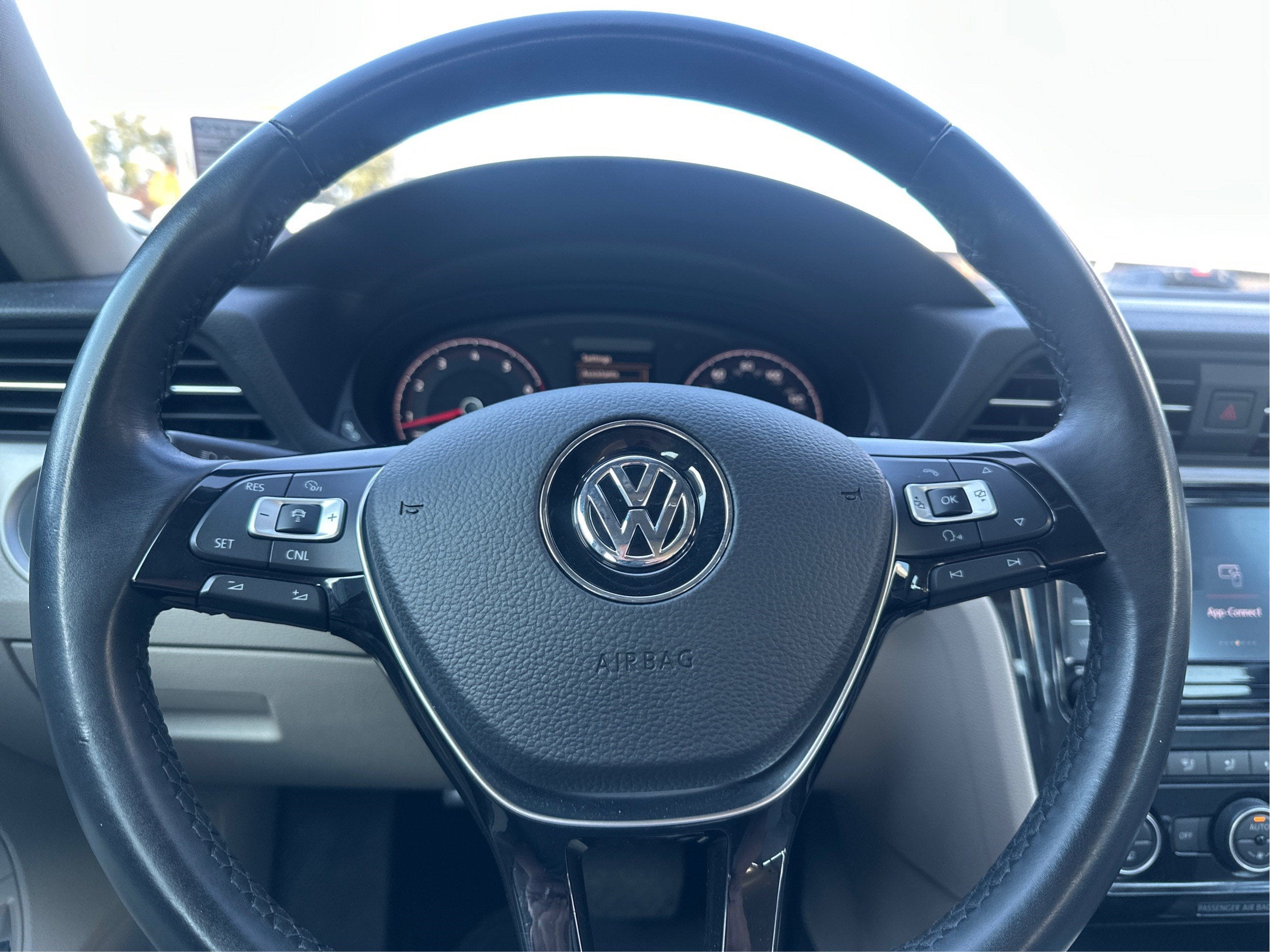 2020 Volkswagen Passat 2.0T SE