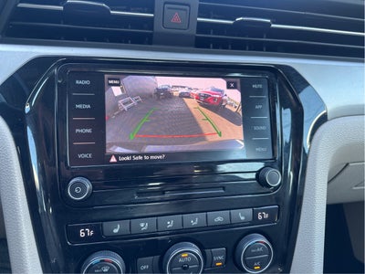2020 Volkswagen Passat 2.0T SE