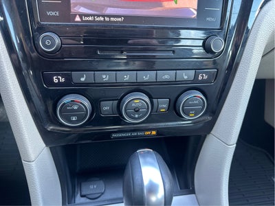 2020 Volkswagen Passat 2.0T SE