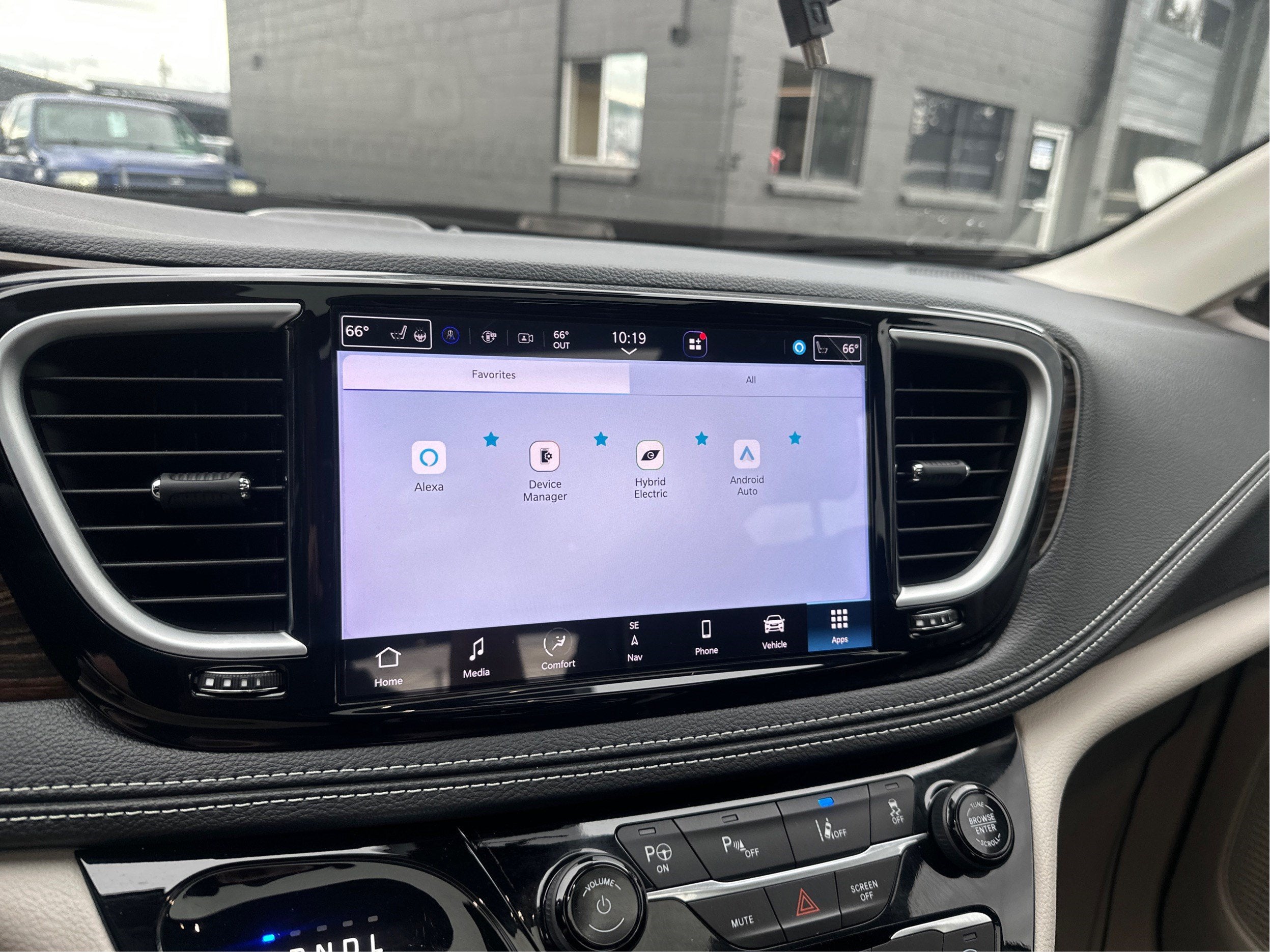 2023 Chrysler Pacifica Hybrid Limited