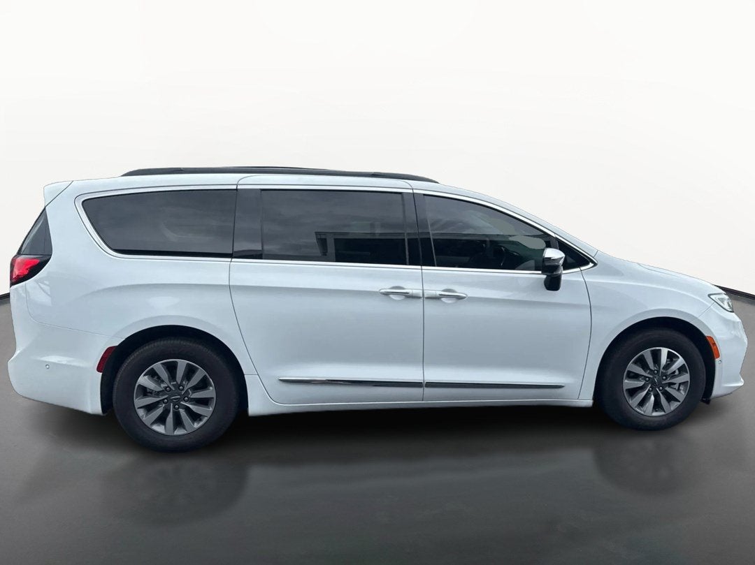2023 Chrysler Pacifica Hybrid Limited