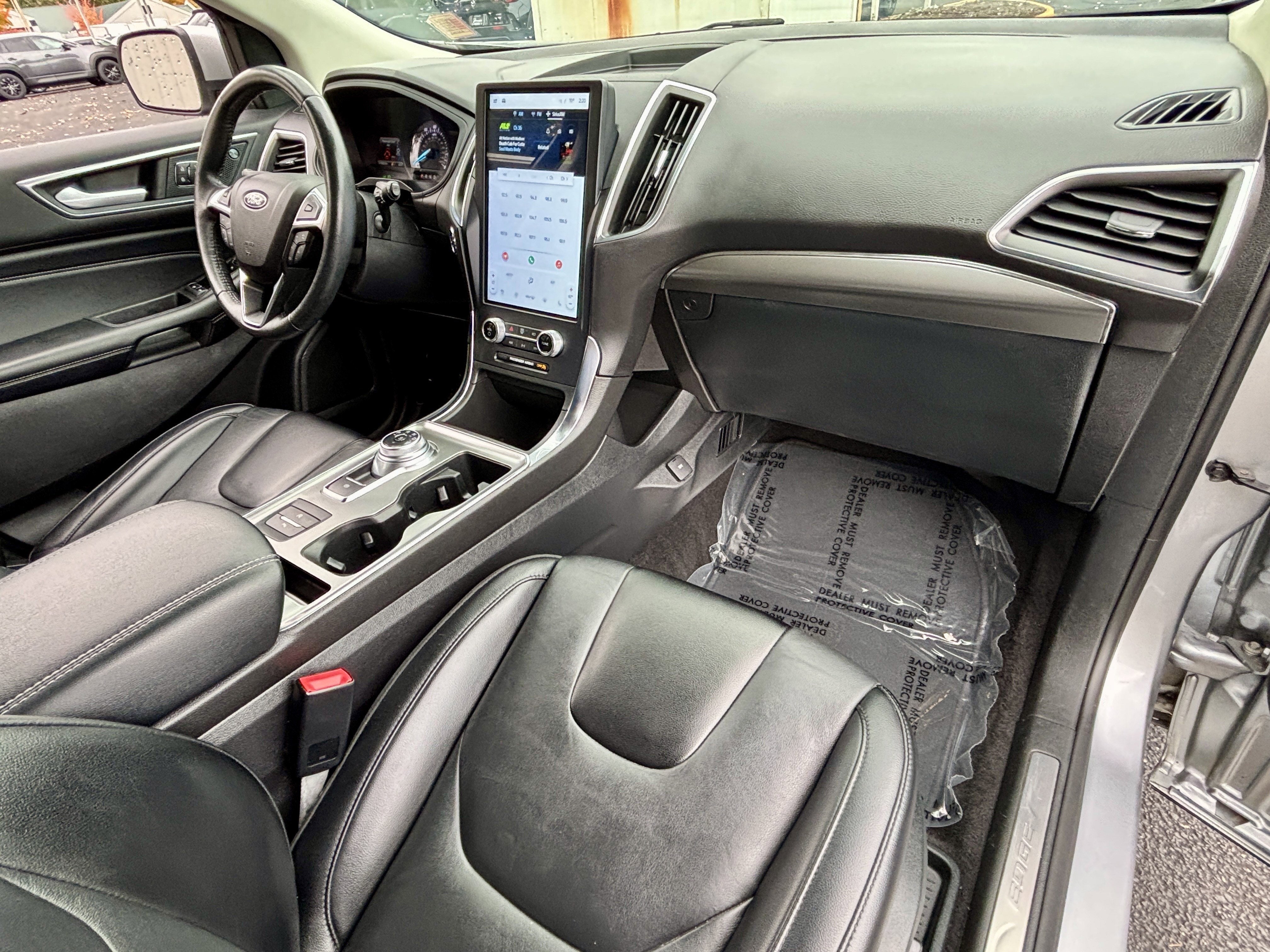 2022 Ford Edge Titanium AWD