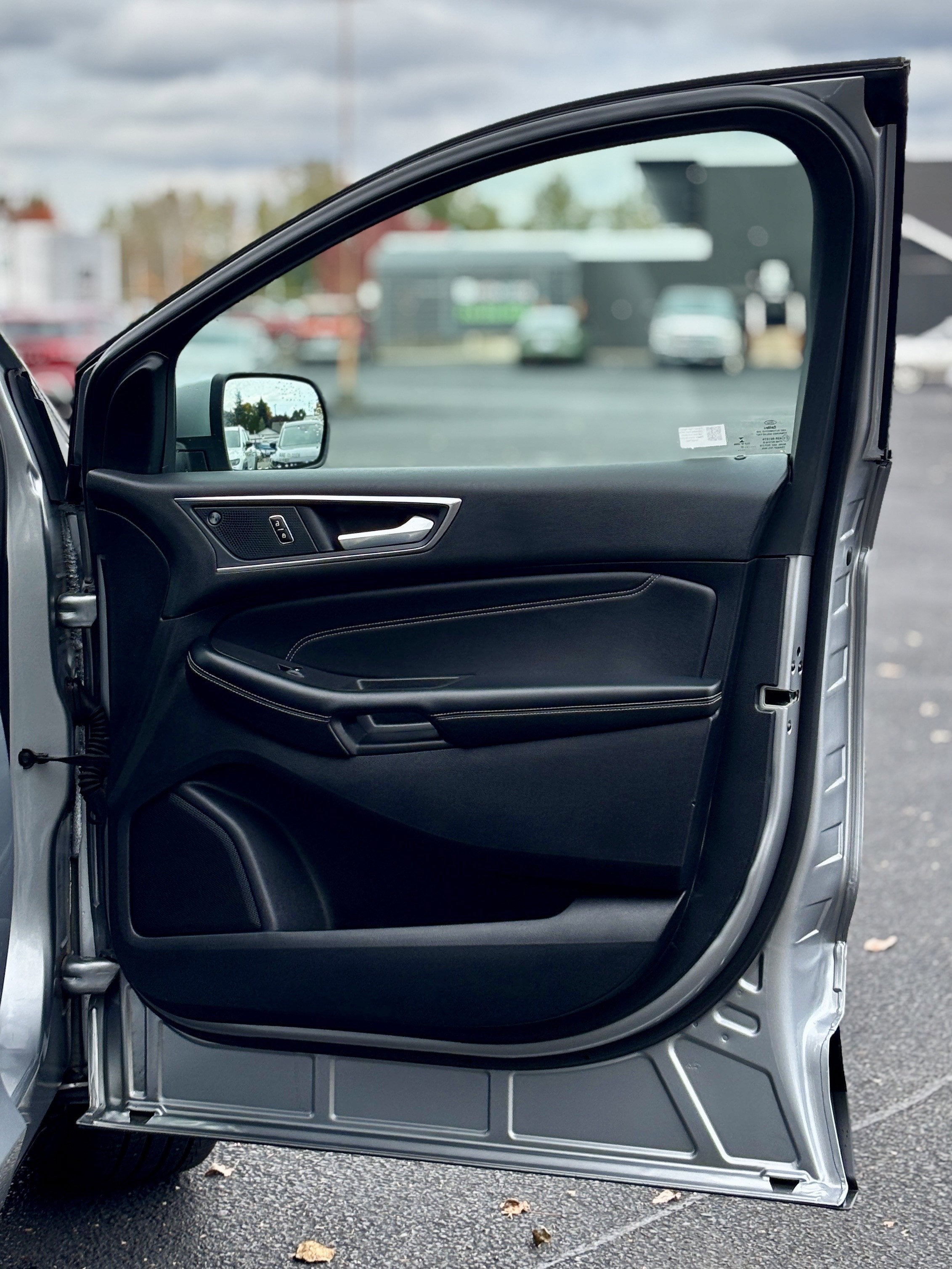 2022 Ford Edge Titanium AWD