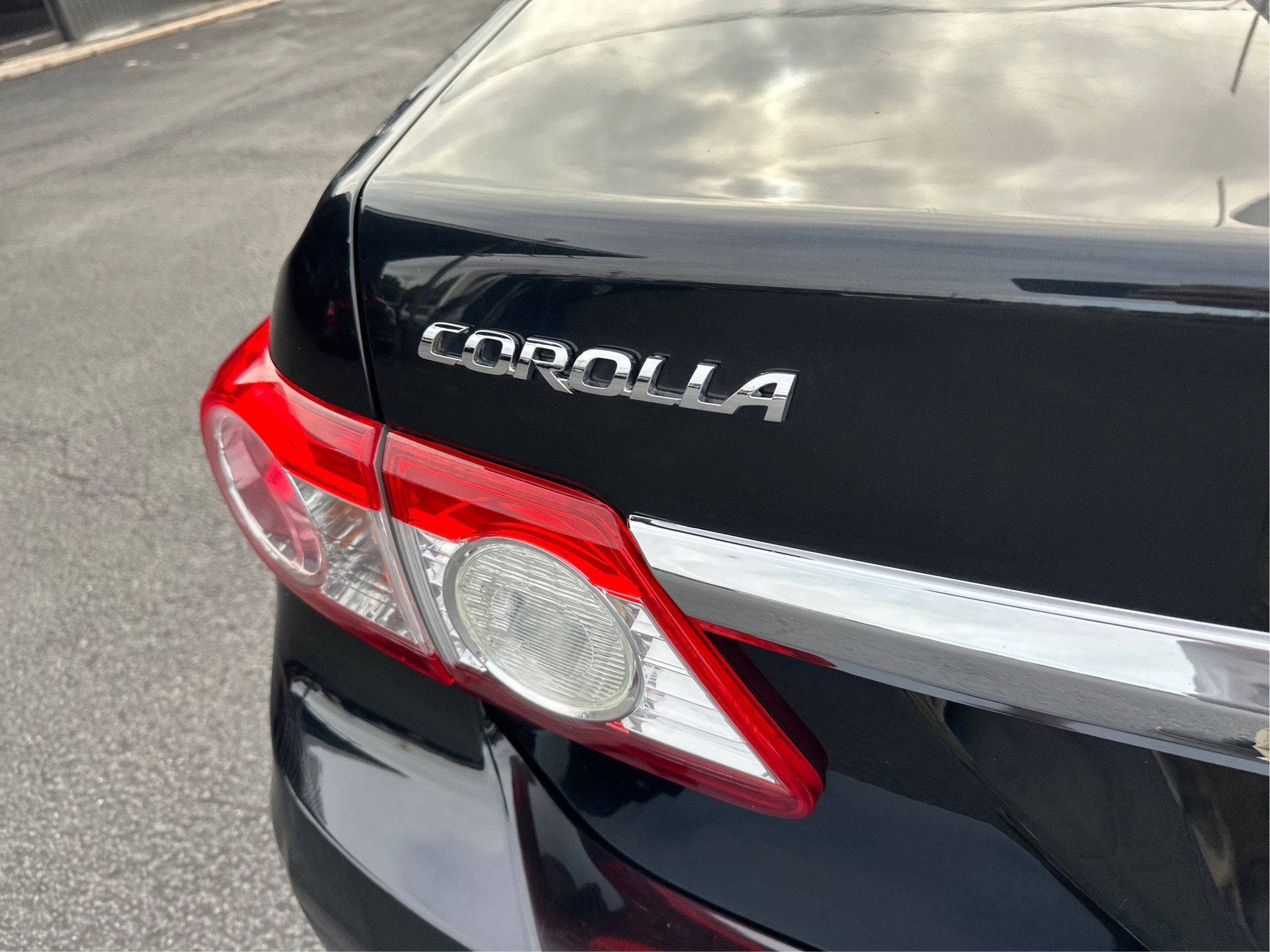 2011 Toyota Corolla LE