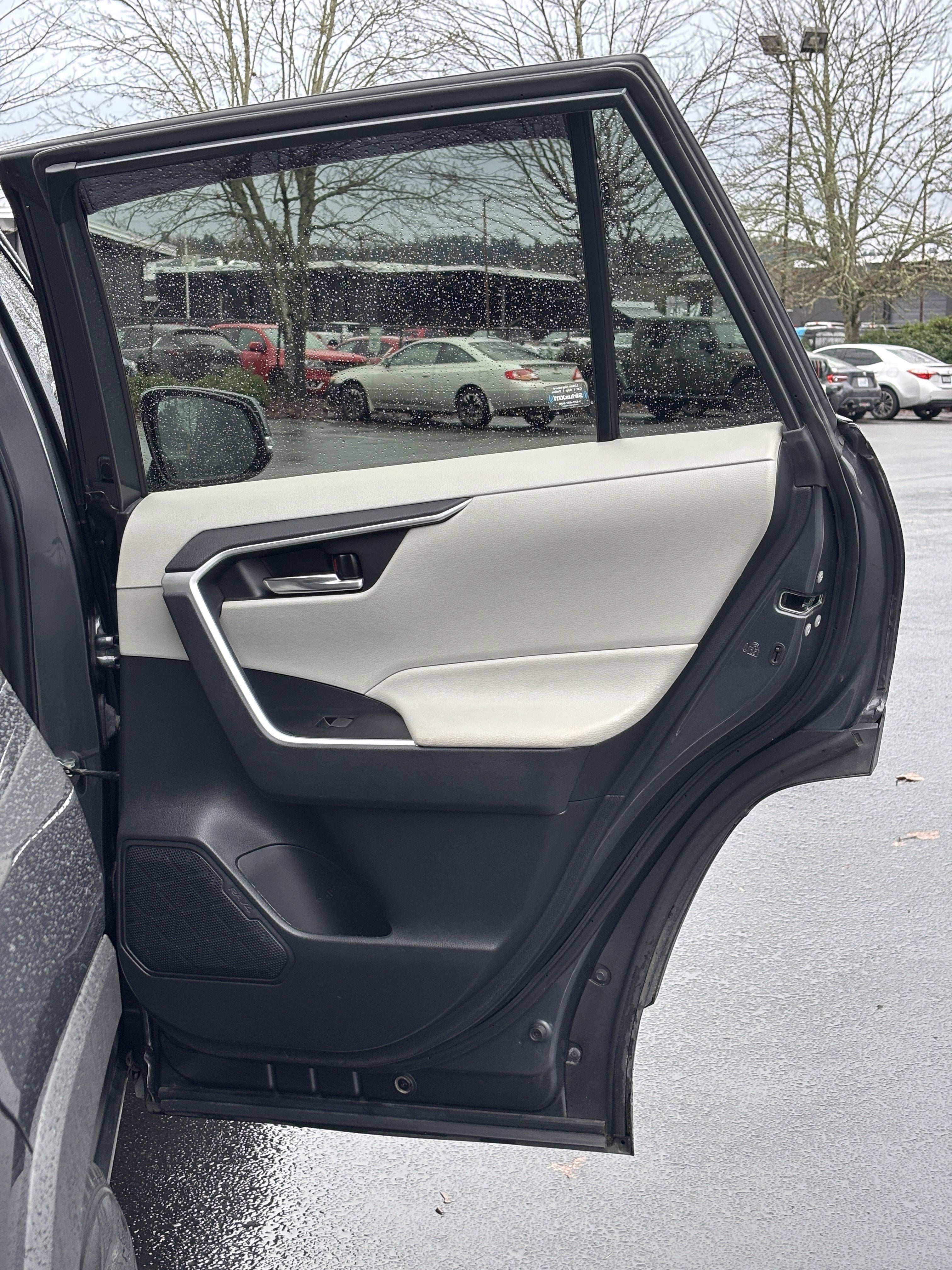 2021 Toyota RAV4 Hybrid XLE Premium AWD