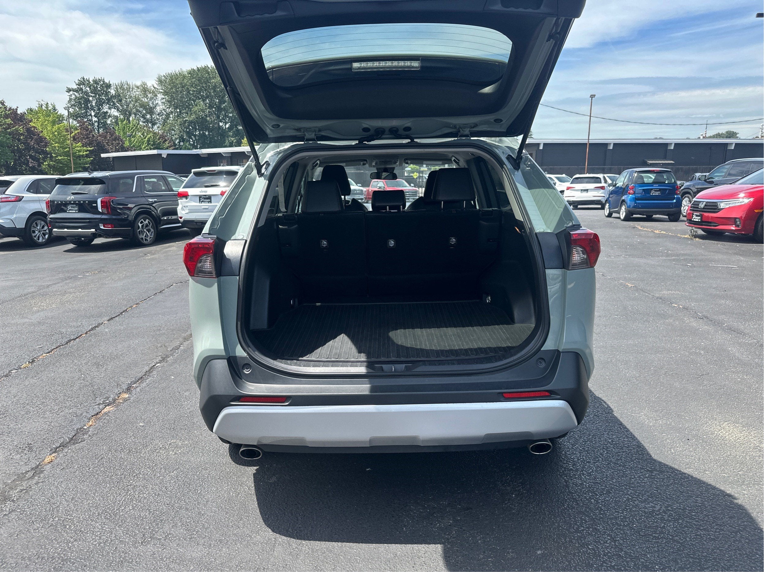 2020 Toyota RAV4 Adventure