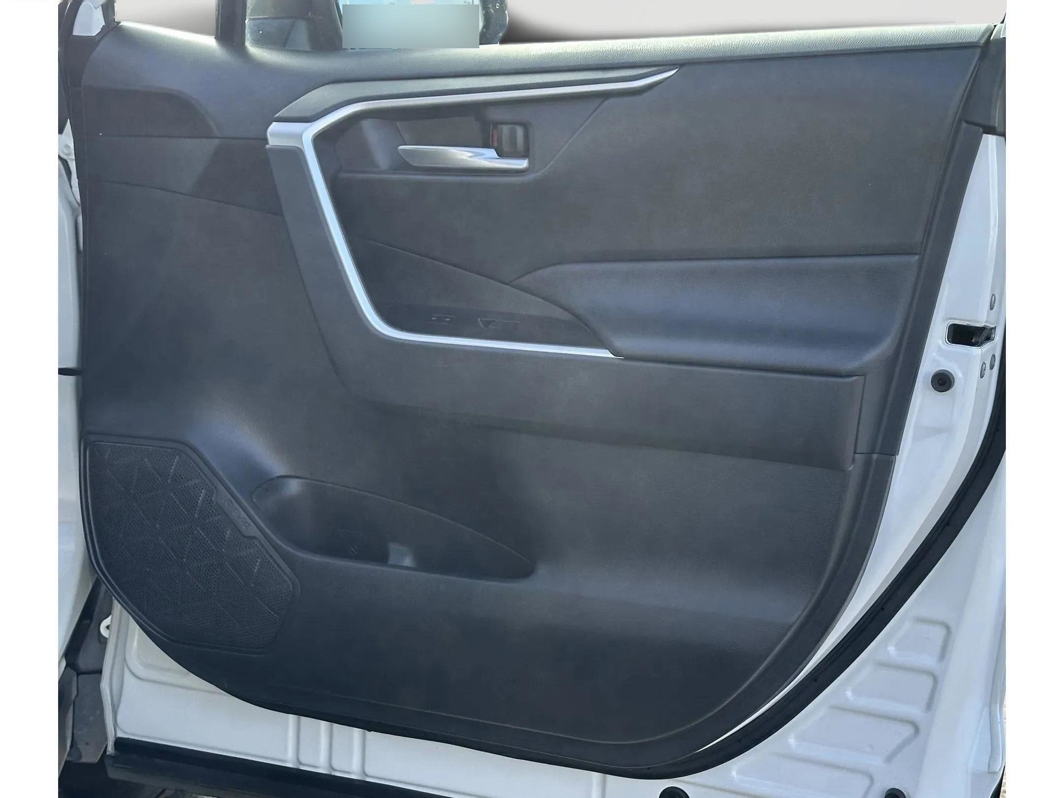 2024 Toyota RAV4 XLE AWD