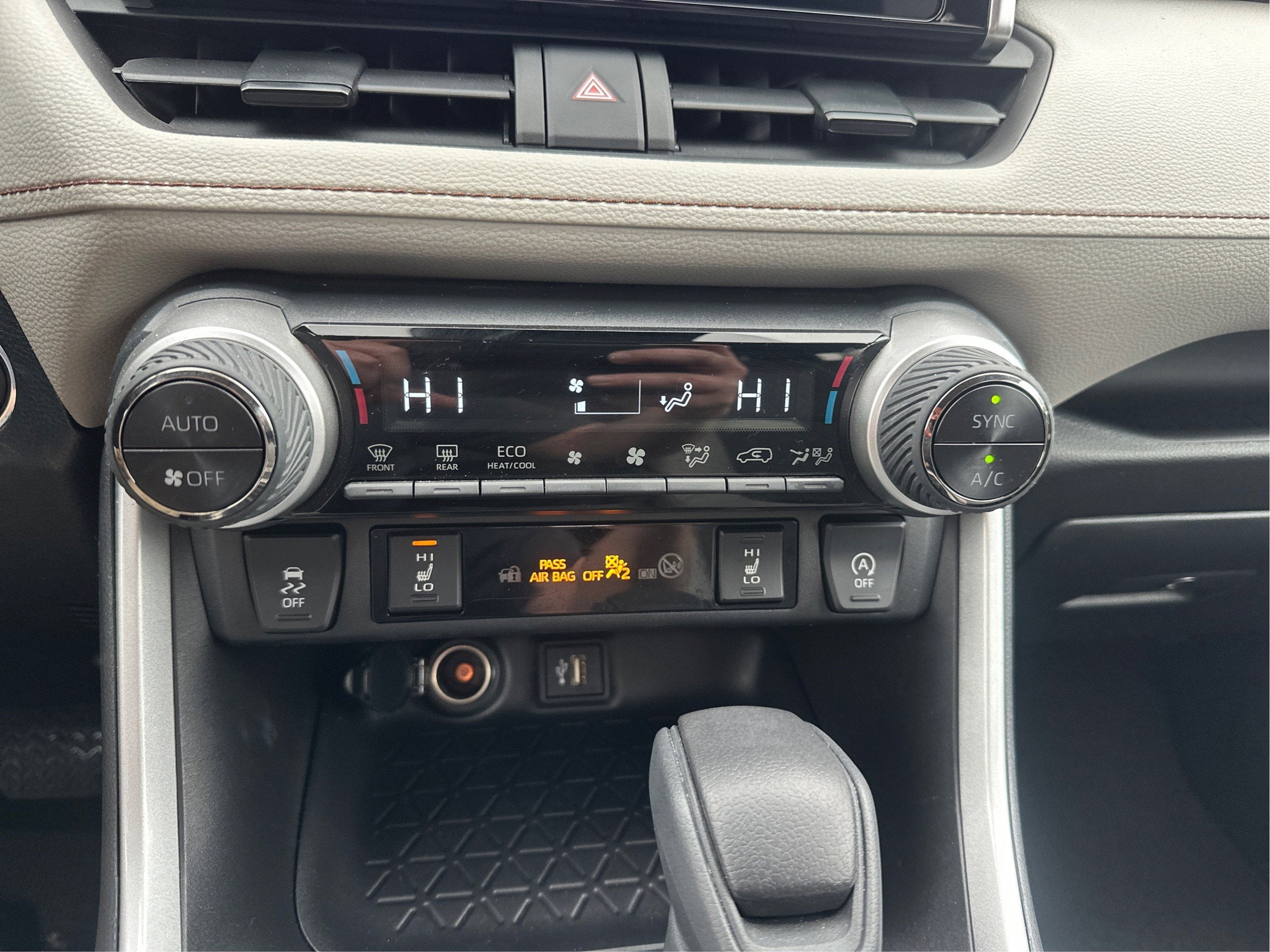 2023 Toyota RAV4 XLE AWD