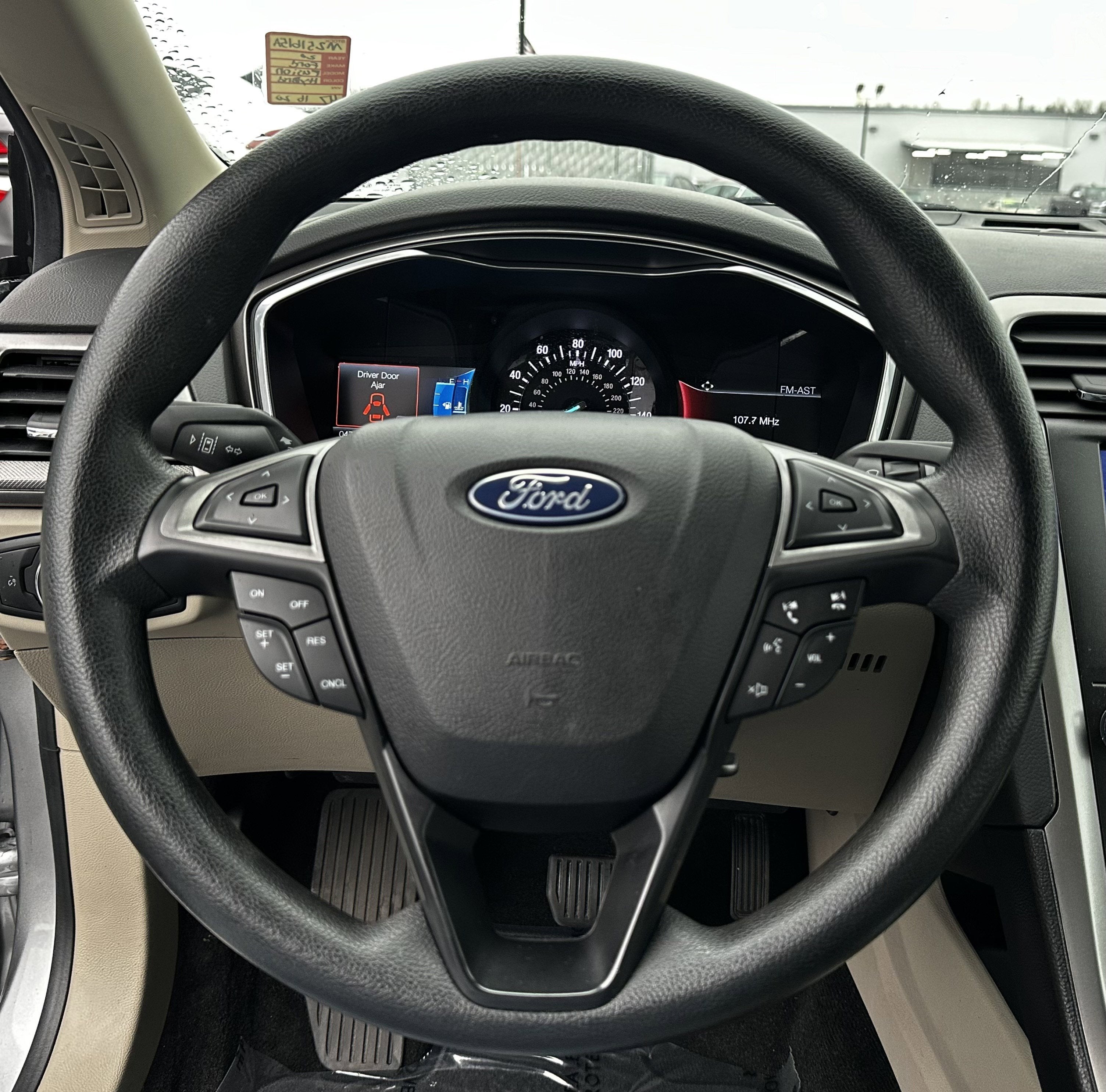 2020 Ford Fusion SE