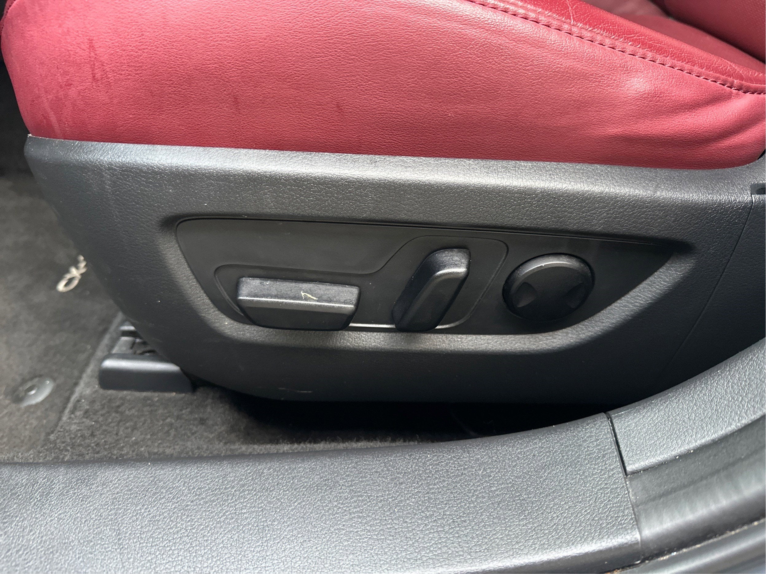 2025 Mazda Mazda CX-30 2.5 S Carbon Edition AWD