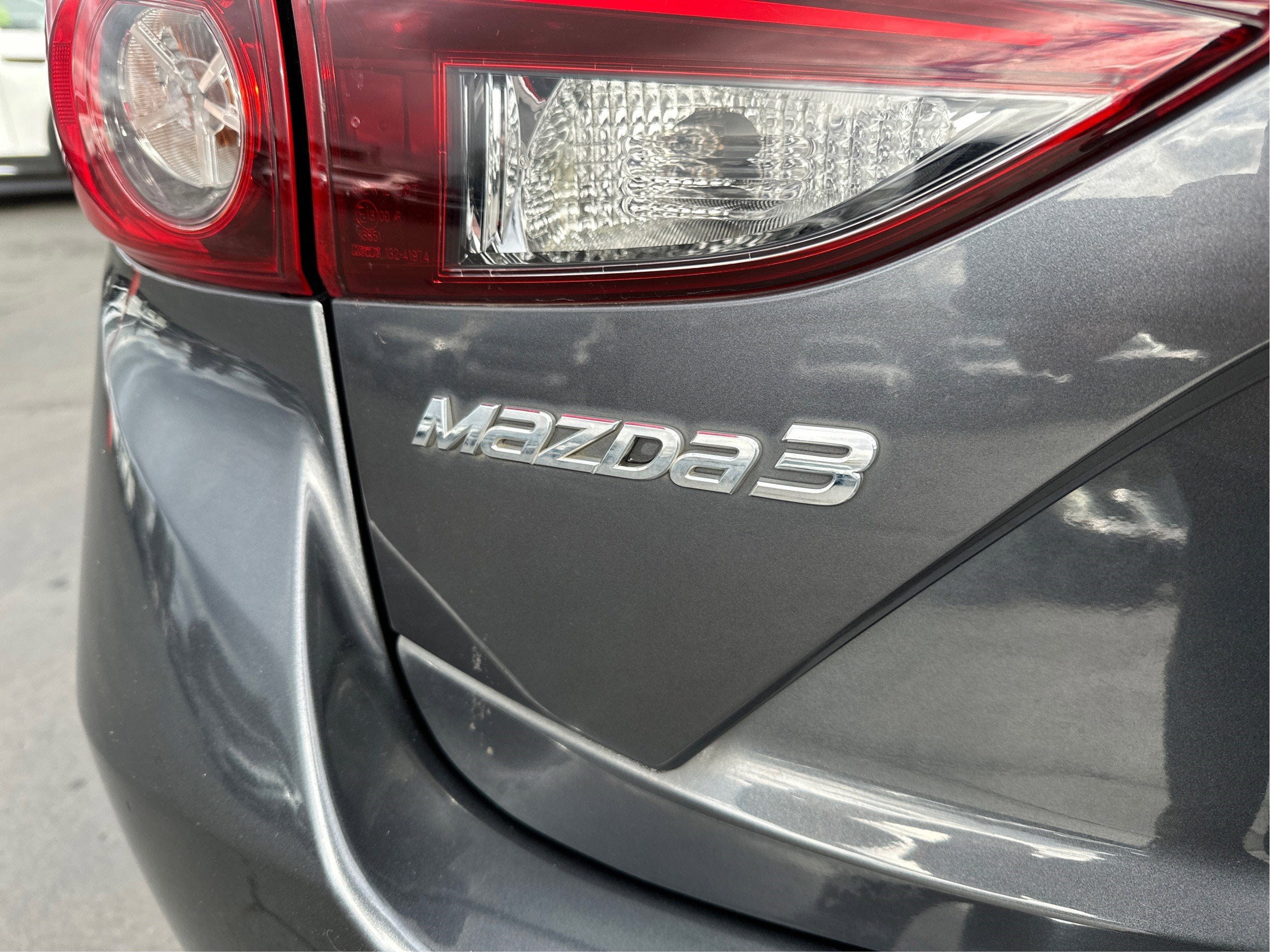 2016 Mazda Mazda3 i Grand Touring