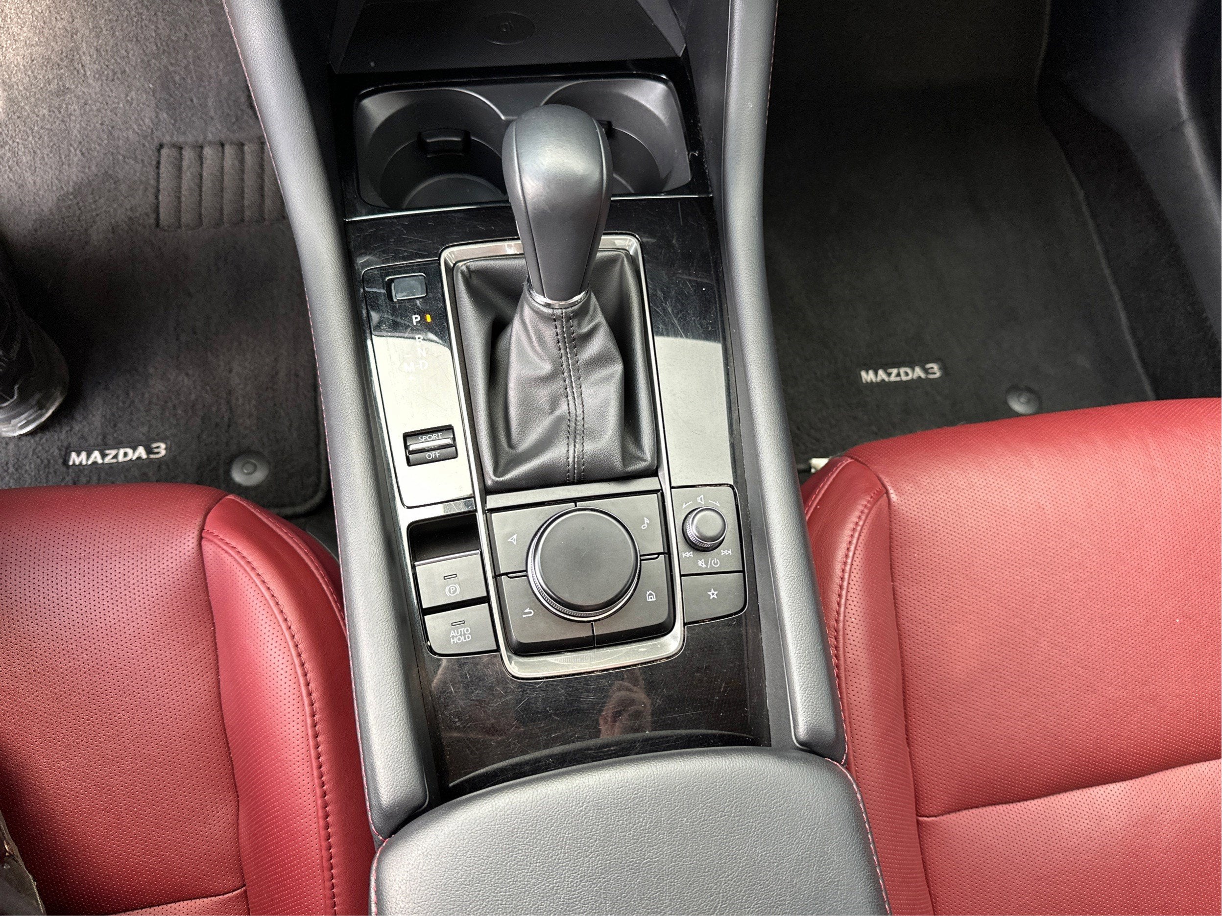 2025 Mazda Mazda3 2.5 S Carbon Edition AWD