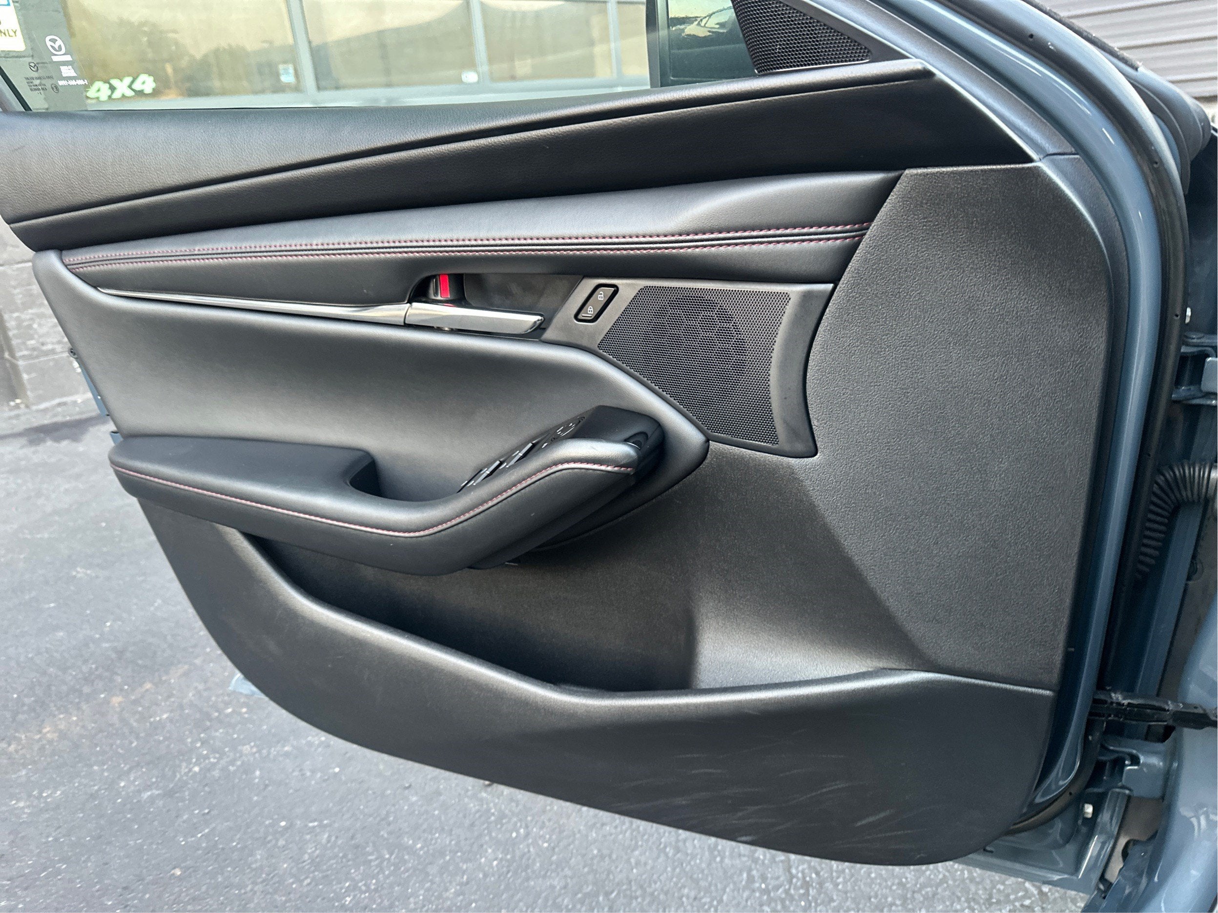 2024 Mazda Mazda3 Carbon Edition AWD