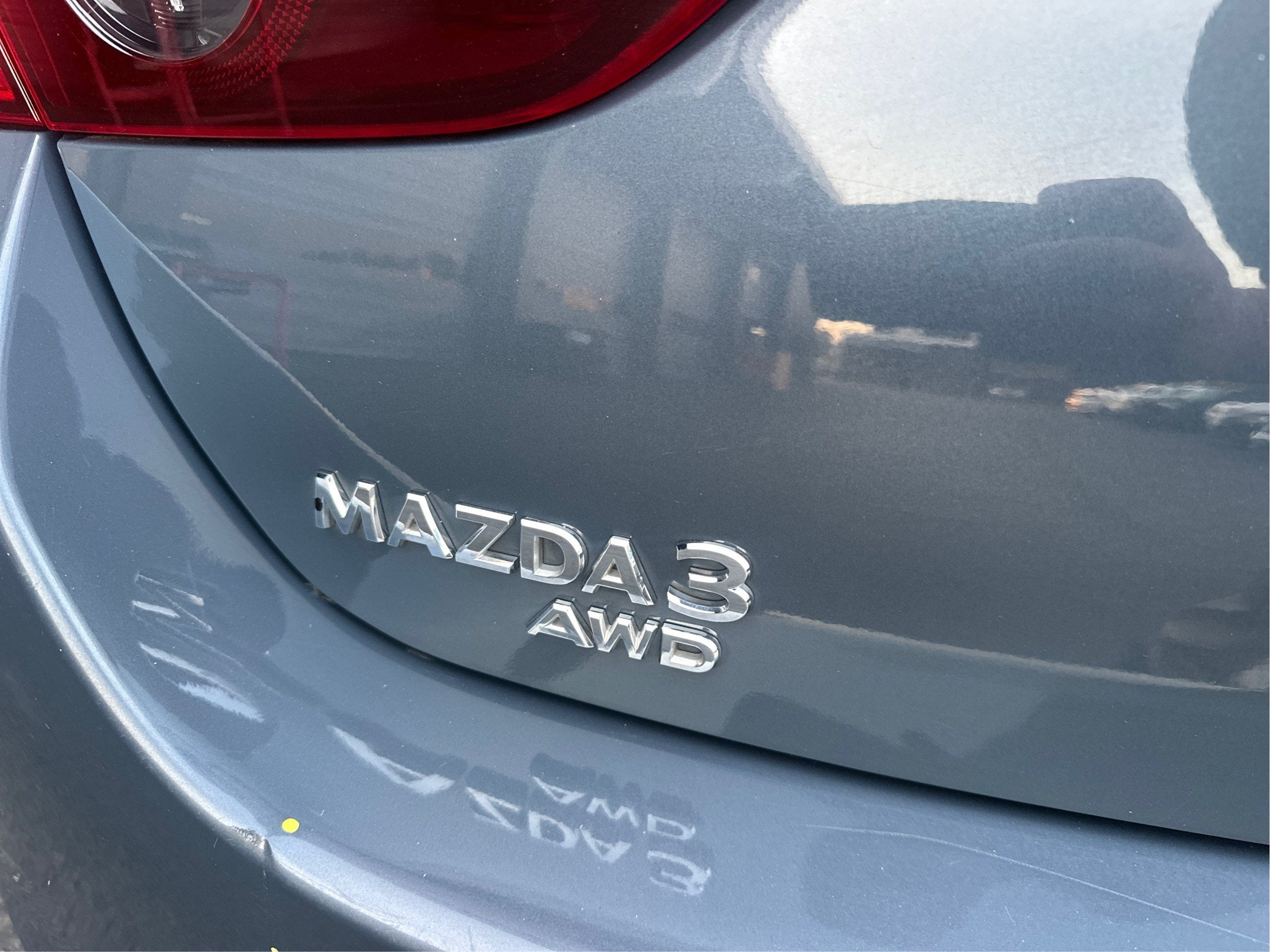 2024 Mazda Mazda3 Carbon Edition AWD