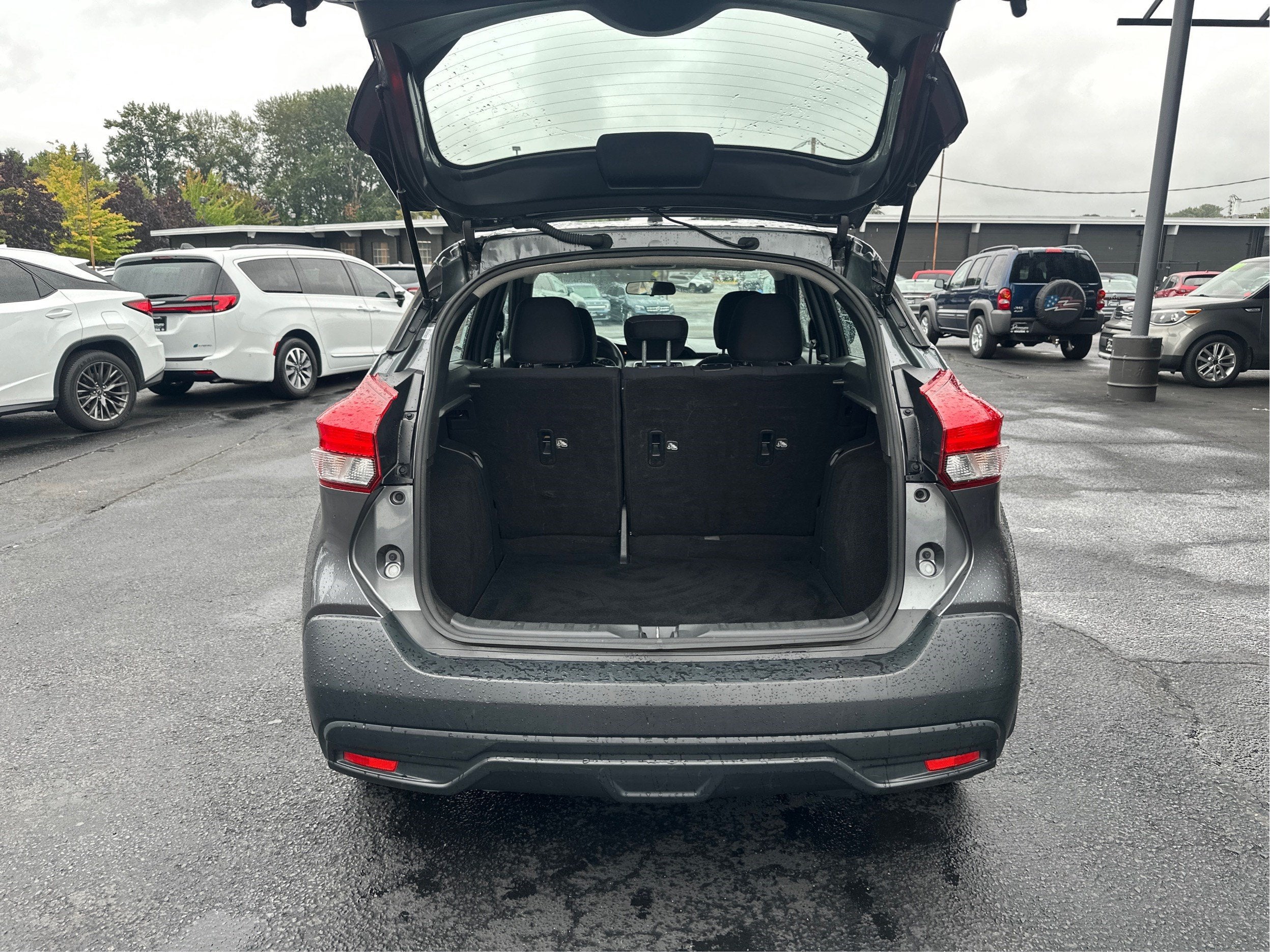 2018 Nissan Kicks S