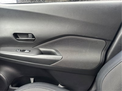 2018 Nissan Kicks S