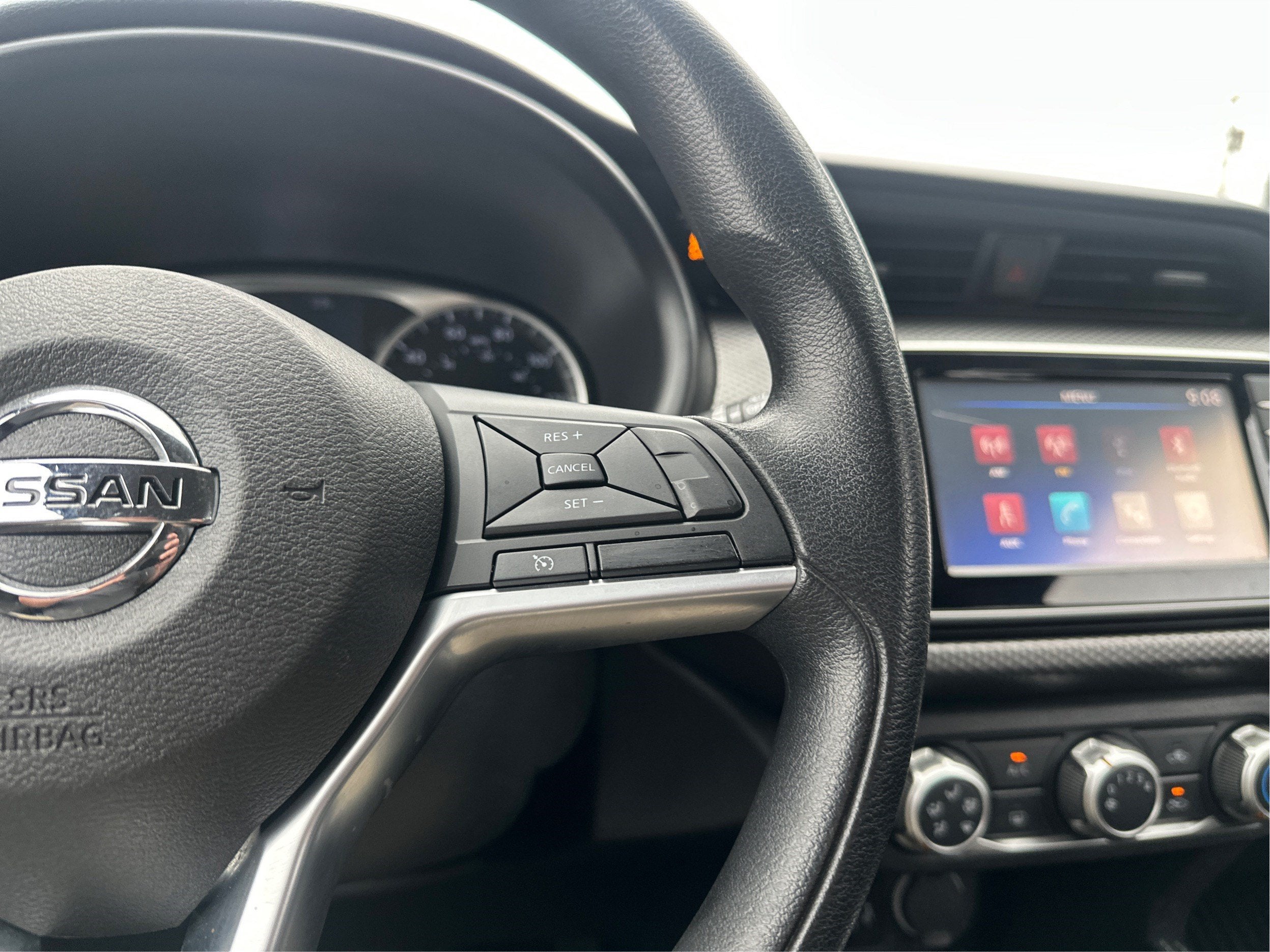 2018 Nissan Kicks S