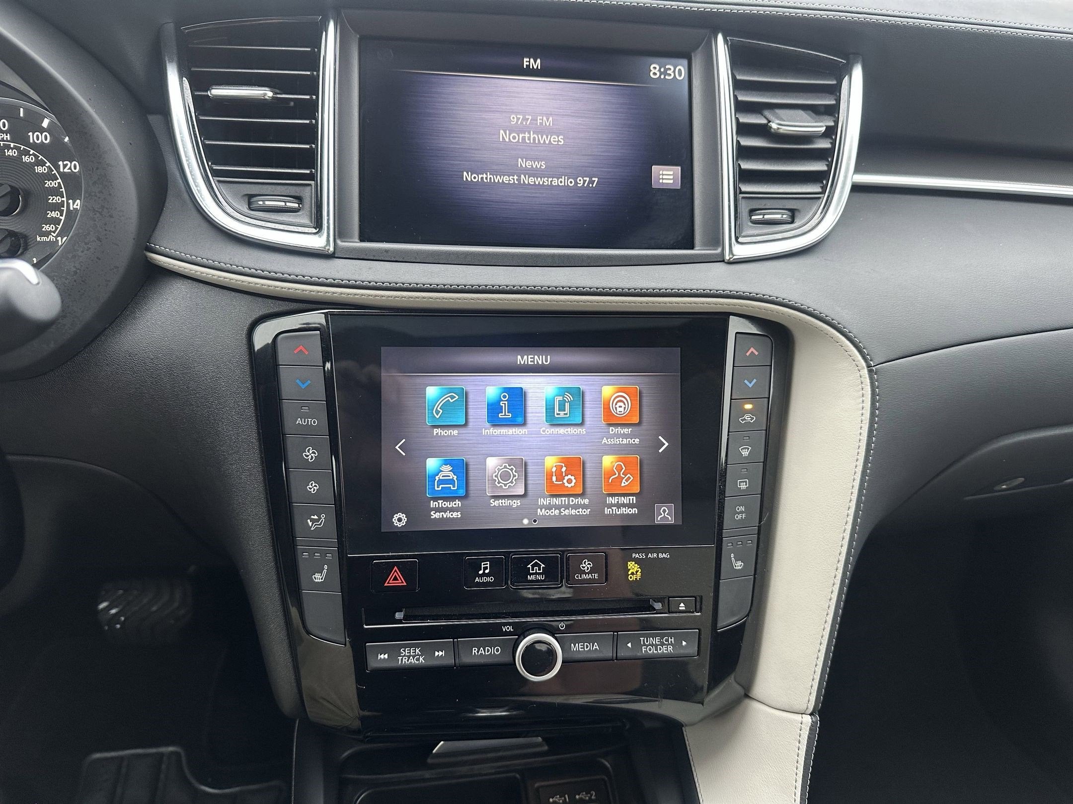 2023 INFINITI QX55 LUXE AWD