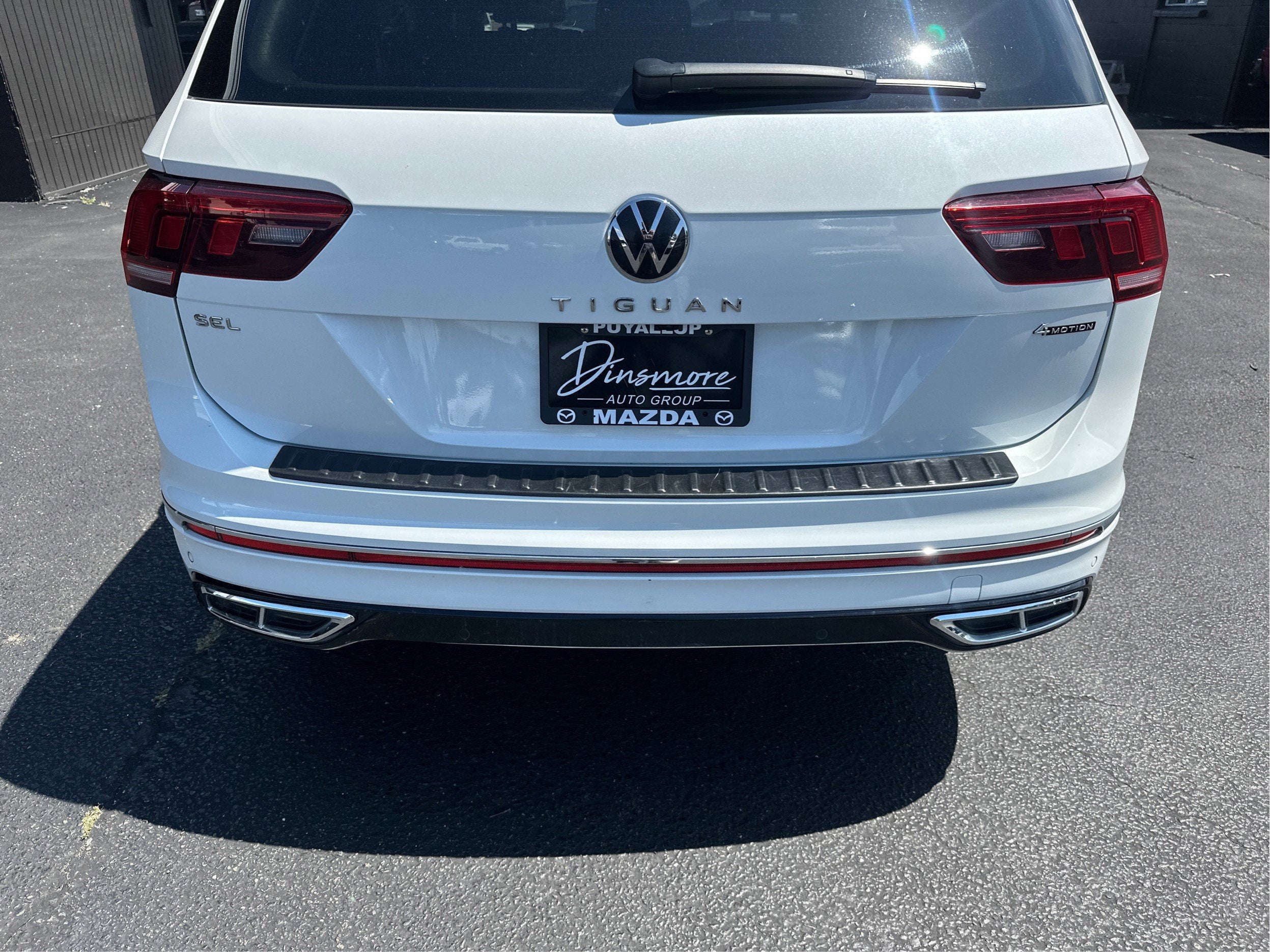 2023 Volkswagen Tiguan SEL R-Line