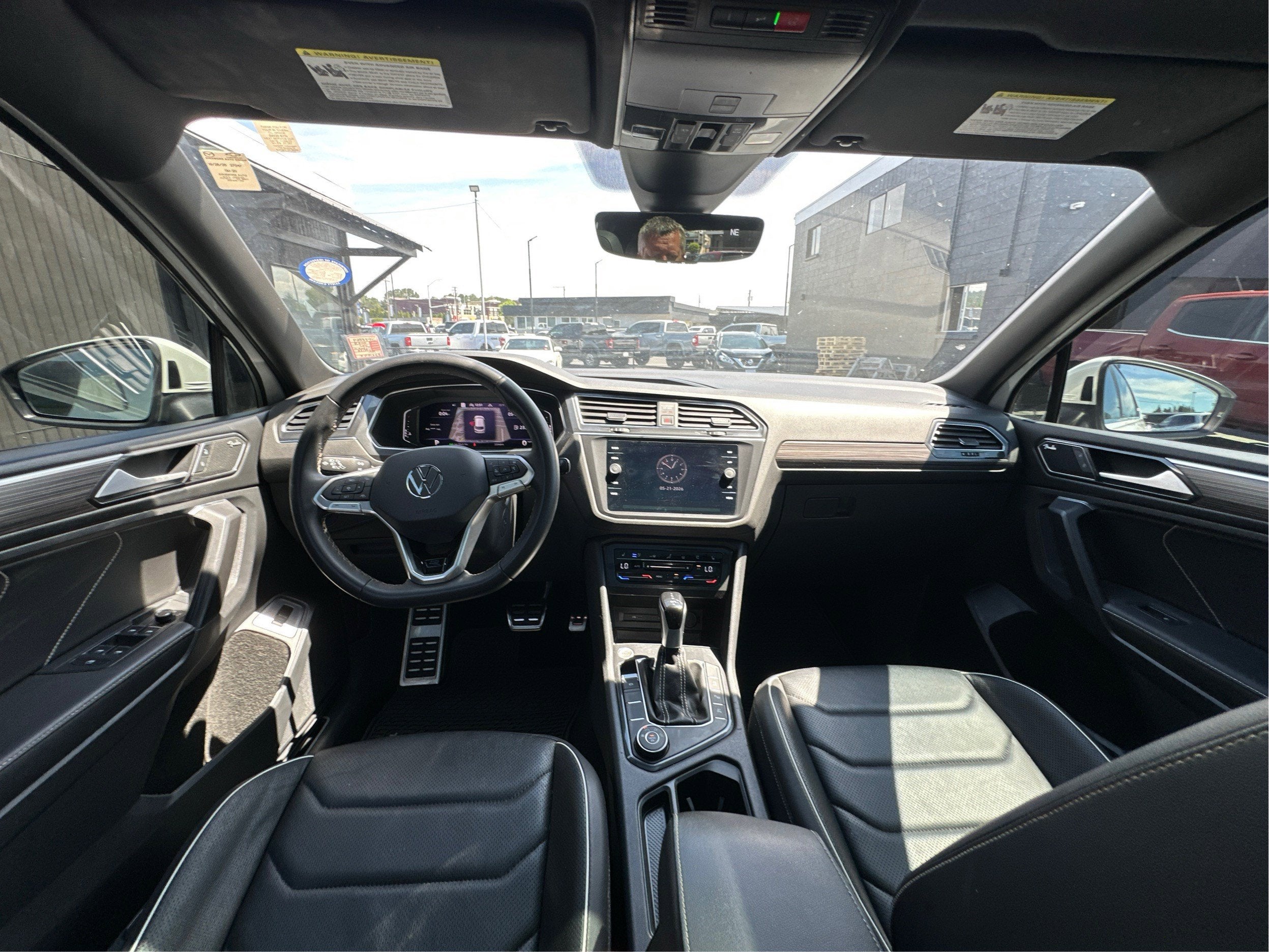 2023 Volkswagen Tiguan SEL R-Line