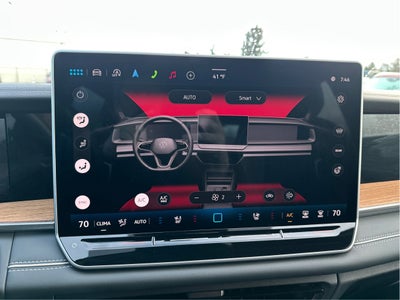 2025 Volkswagen Tiguan SEL R-Line