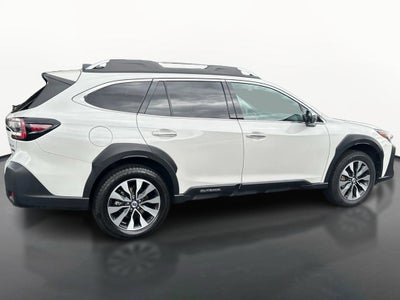 2023 Subaru Outback Touring XT