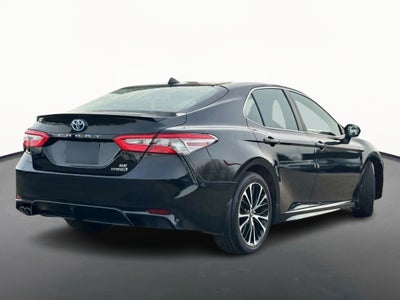 2018 Toyota Camry Hybrid SE