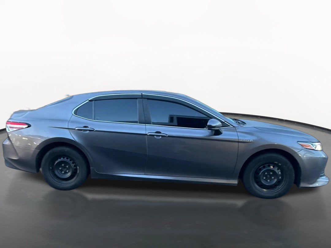2018 Toyota Camry Hybrid LE