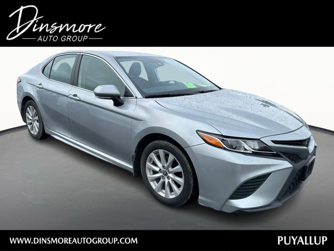 2020 Toyota Camry SE