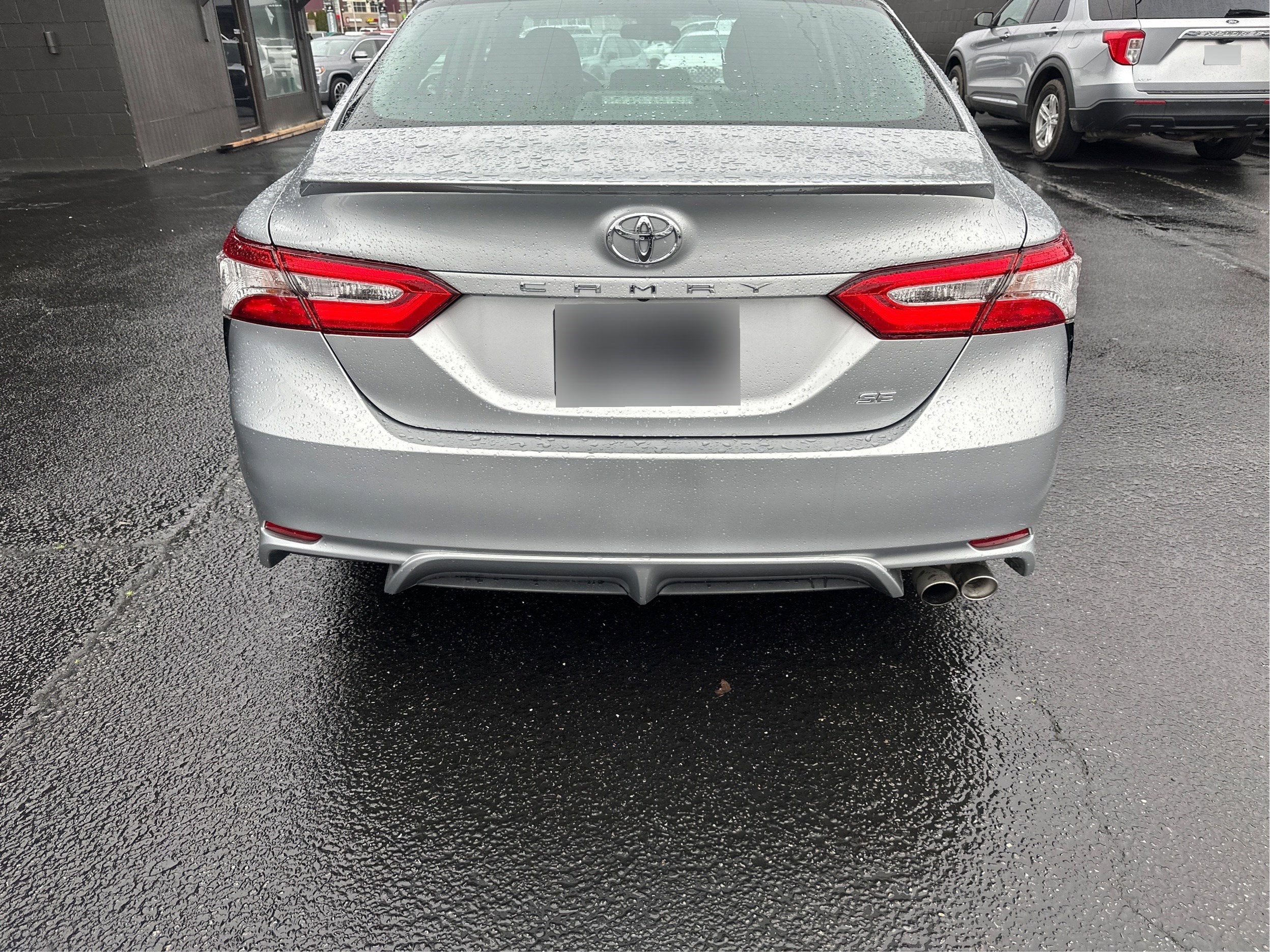 2020 Toyota Camry SE