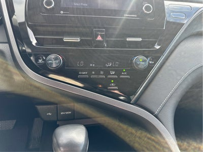2024 Toyota Camry SE AWD