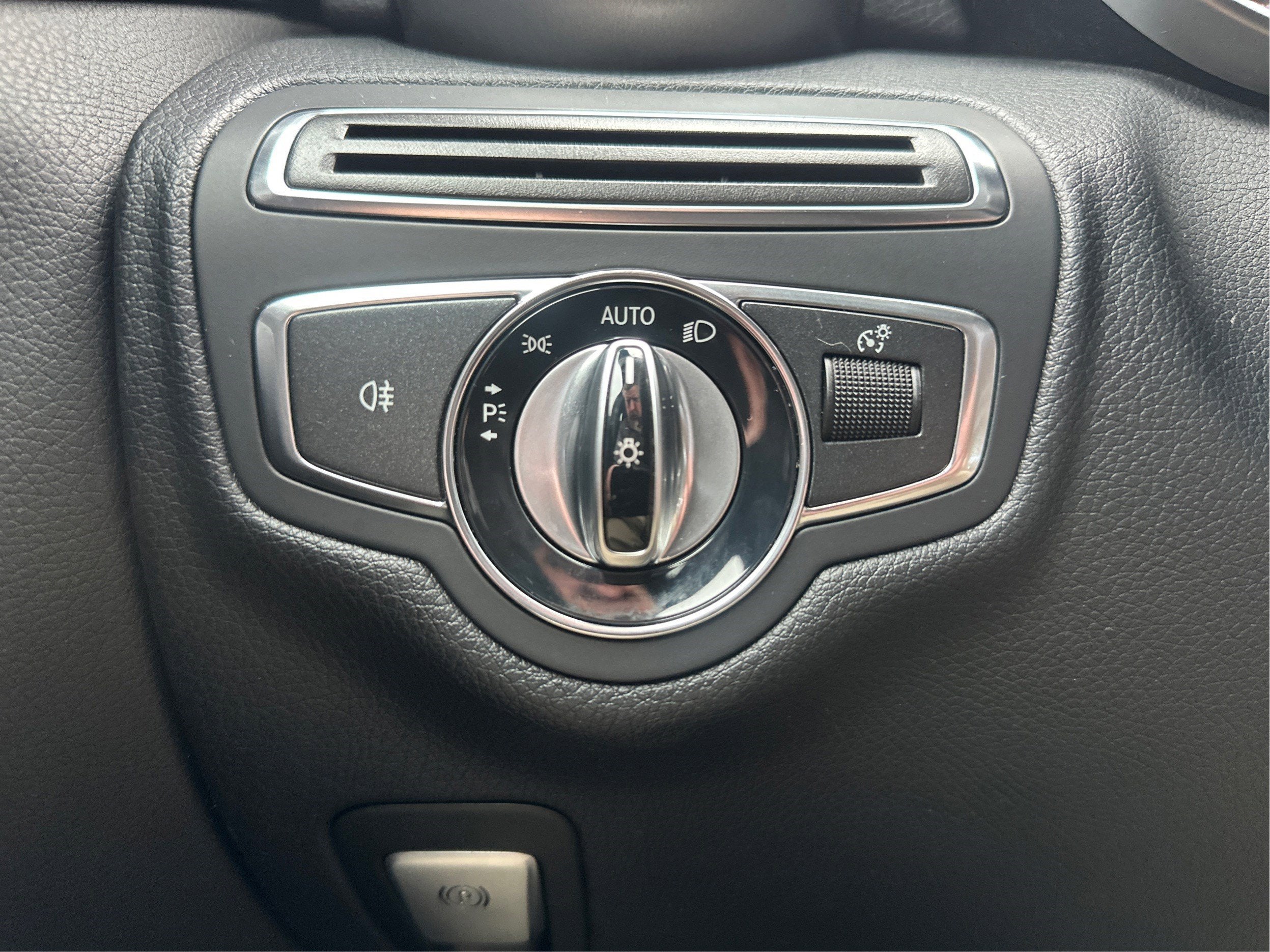 2015 Mercedes-Benz C-Class C 300