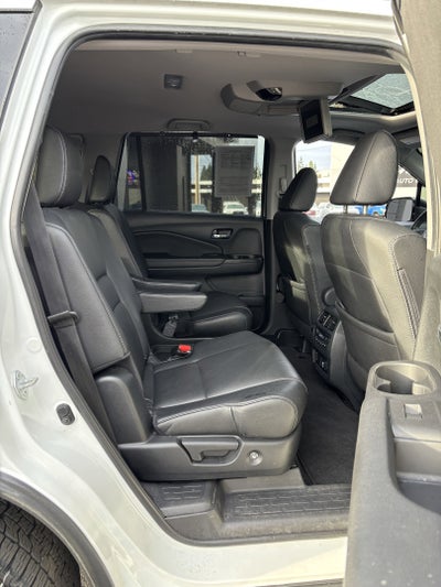 2022 Honda Pilot Touring 7-Passenger AWD