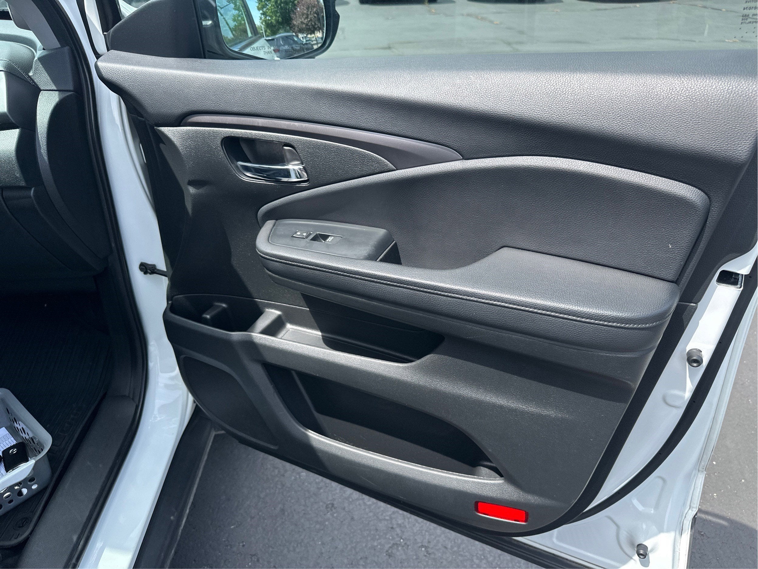 2021 Honda Pilot Black Edition