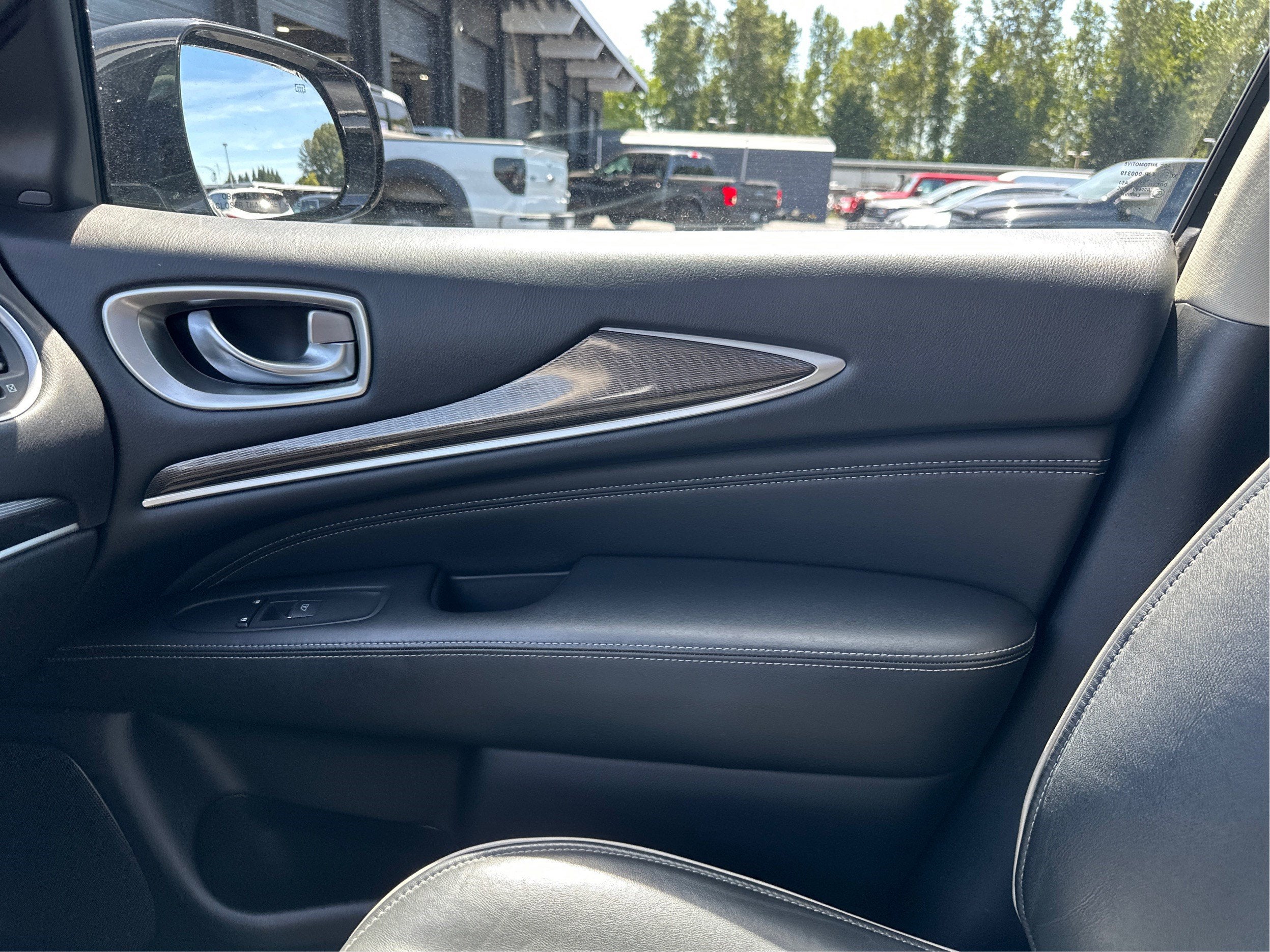 2019 INFINITI QX60 Base