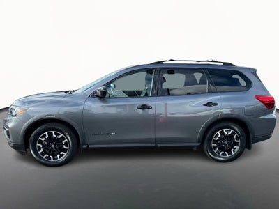 2020 Nissan Pathfinder SV