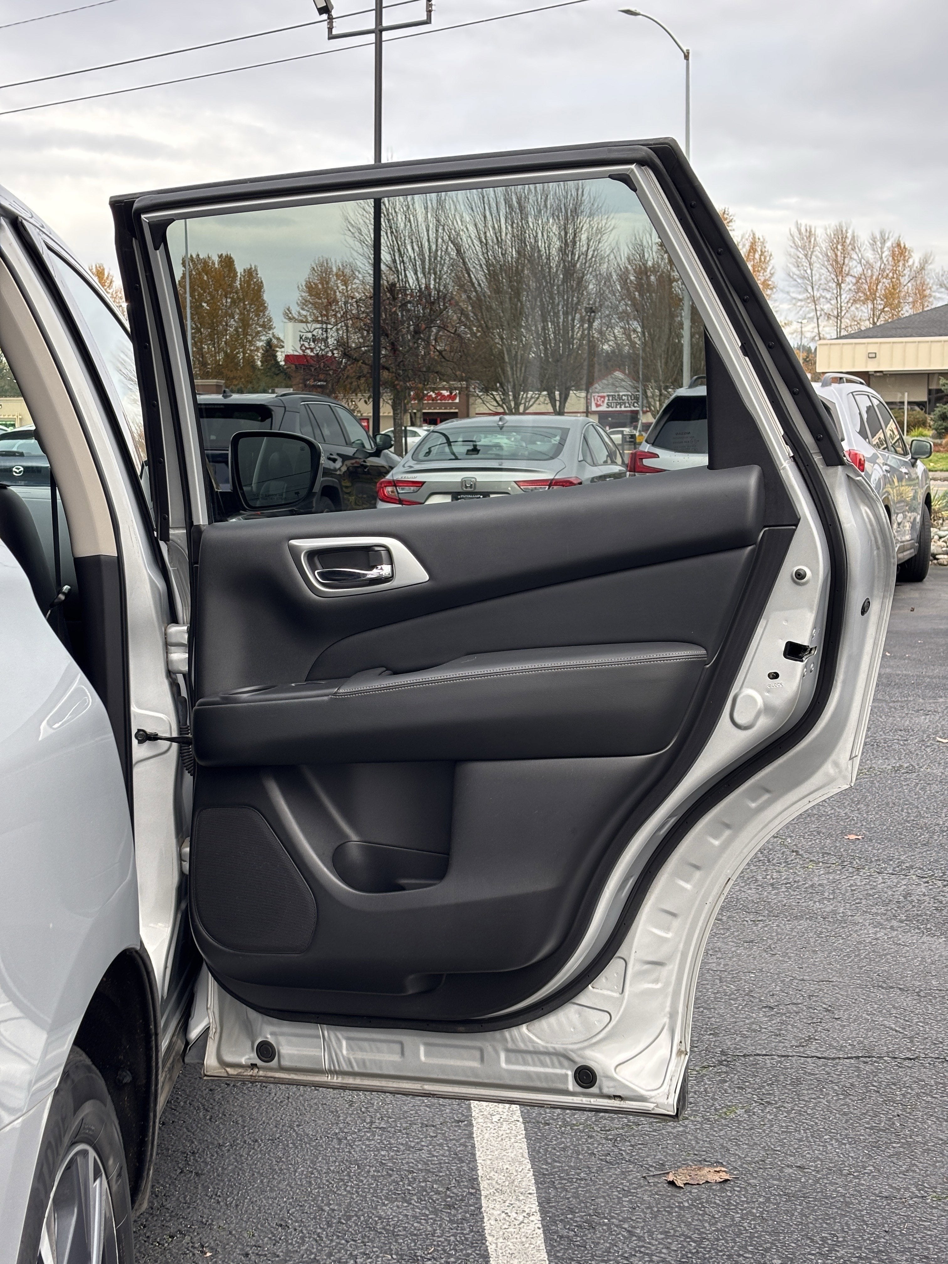 2019 Nissan Pathfinder Platinum 4WD