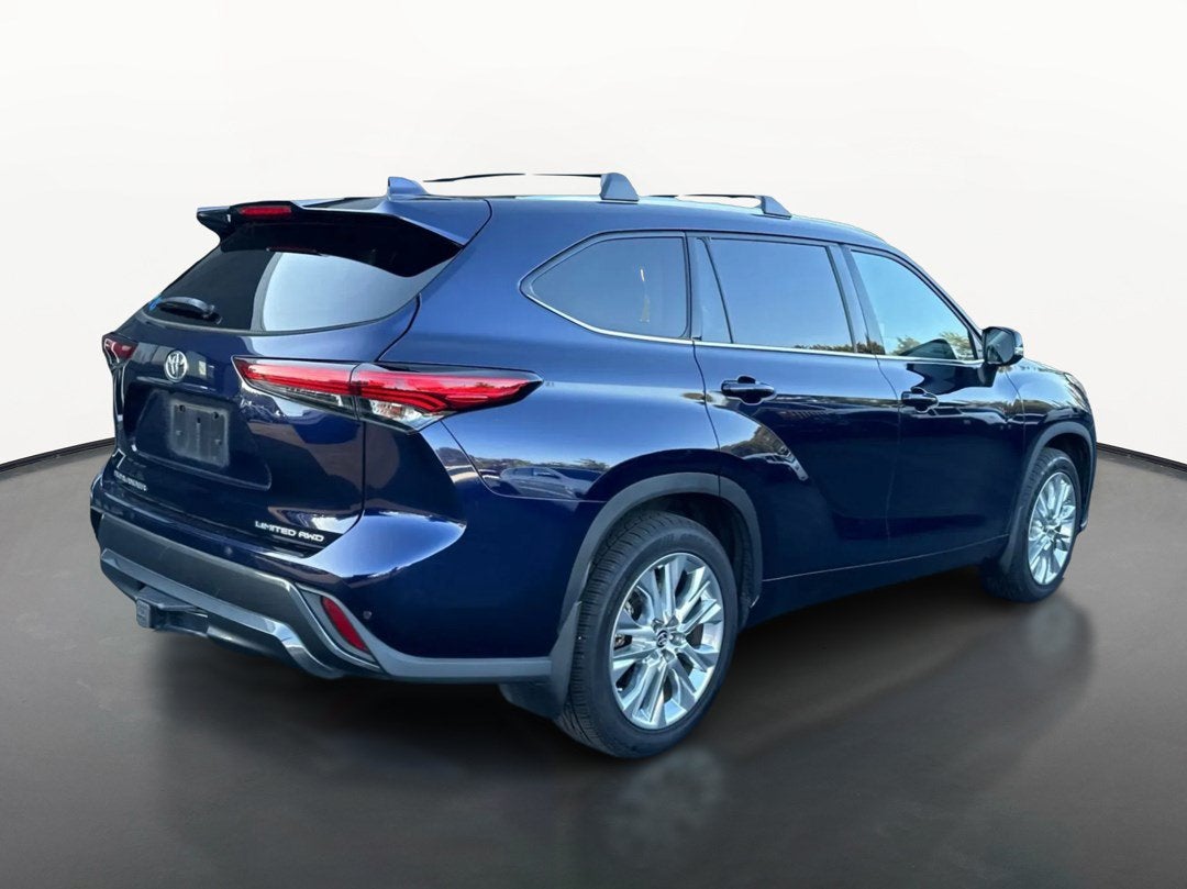 2022 Toyota Highlander Limited