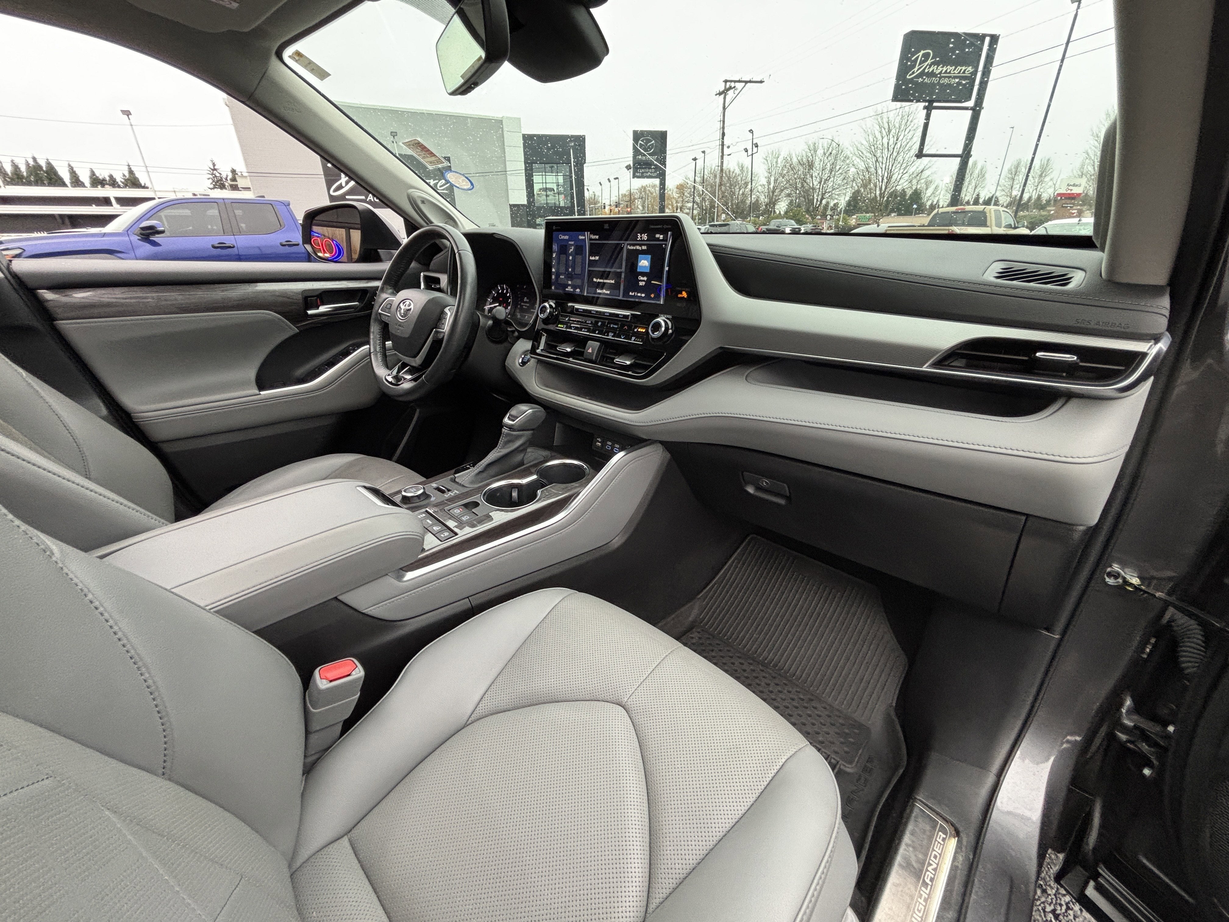 2022 Toyota Highlander Platinum AWD