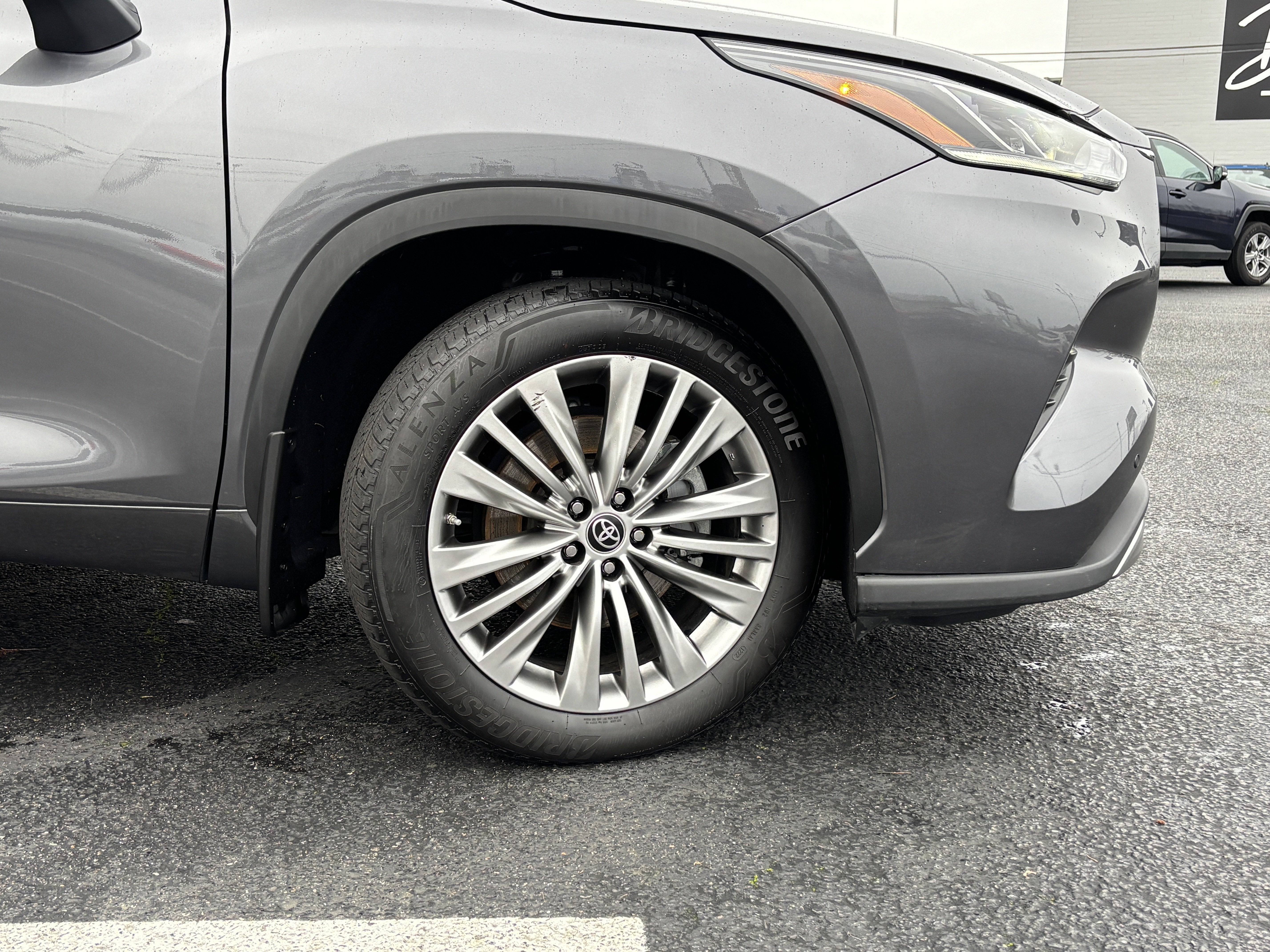 2022 Toyota Highlander Platinum AWD