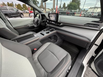 2021 Toyota Sienna XSE