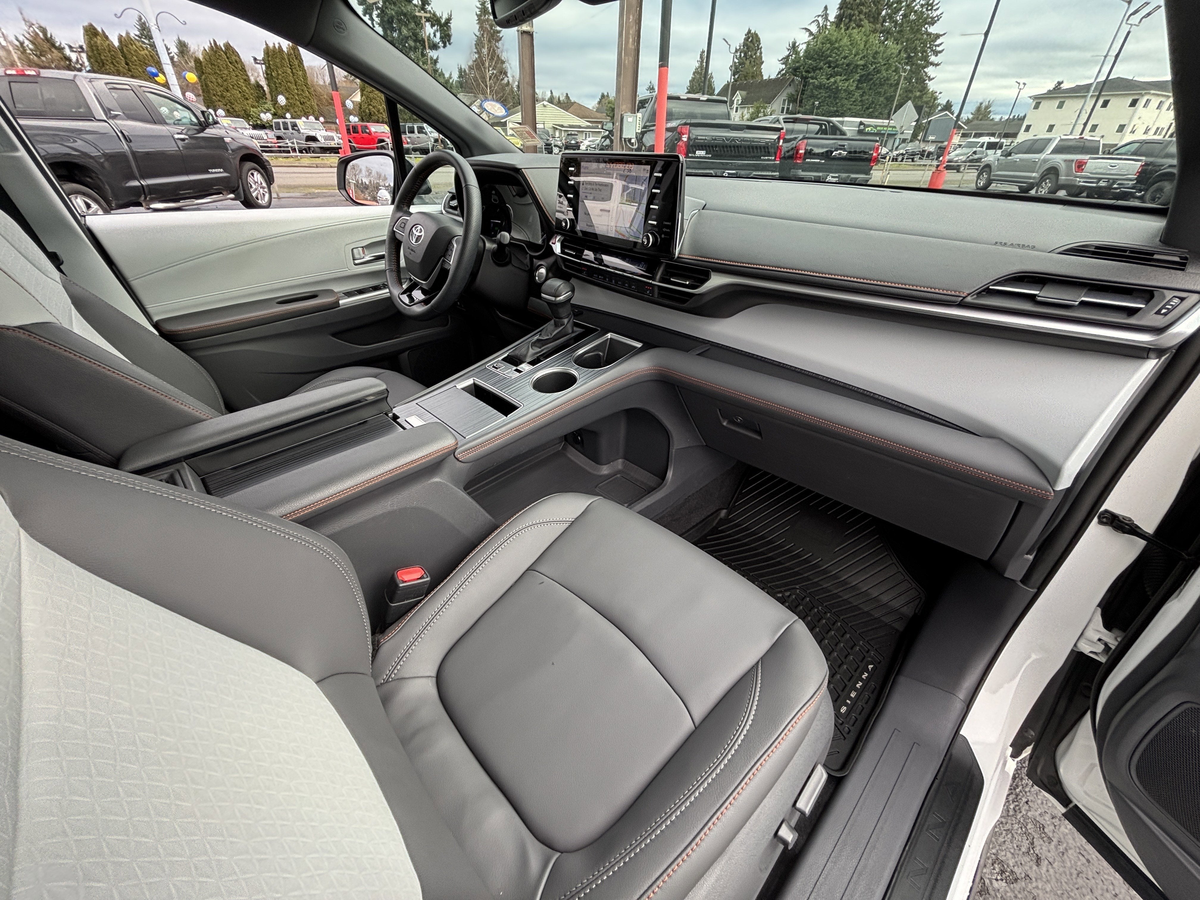 2021 Toyota Sienna XSE