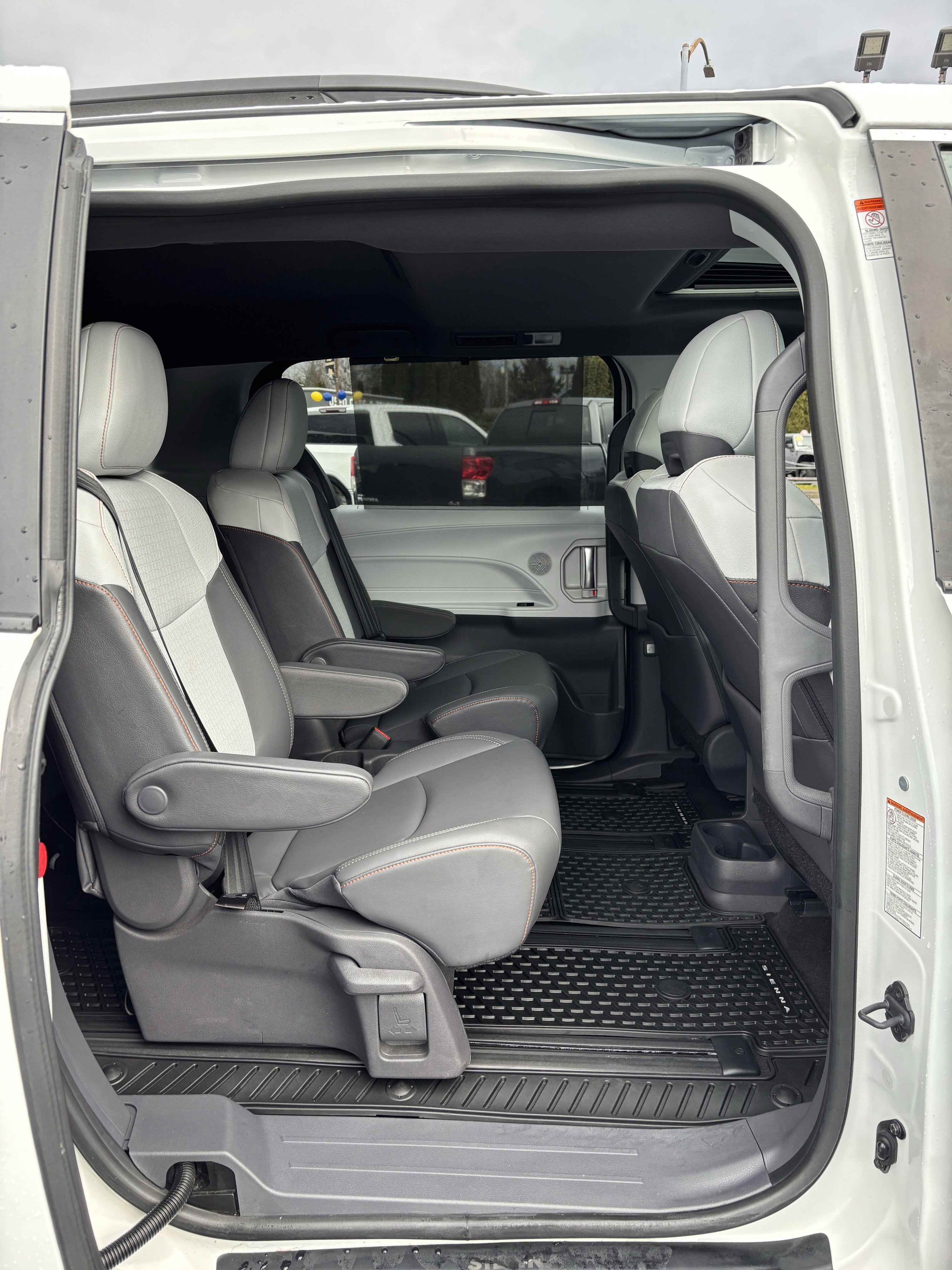 2021 Toyota Sienna XSE