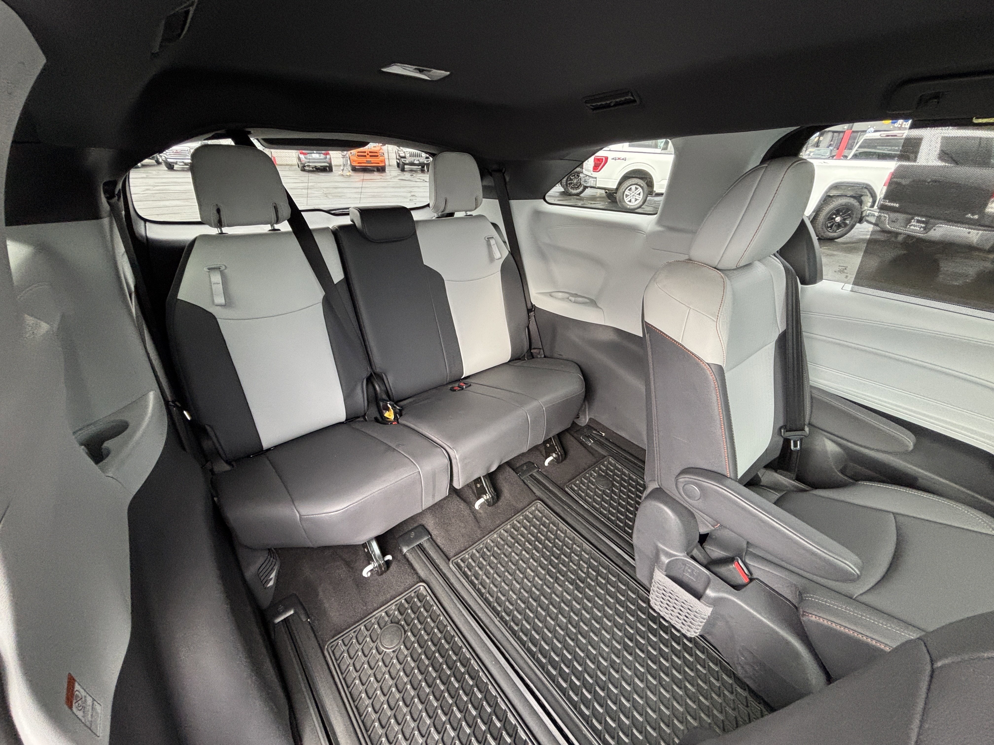 2021 Toyota Sienna XSE