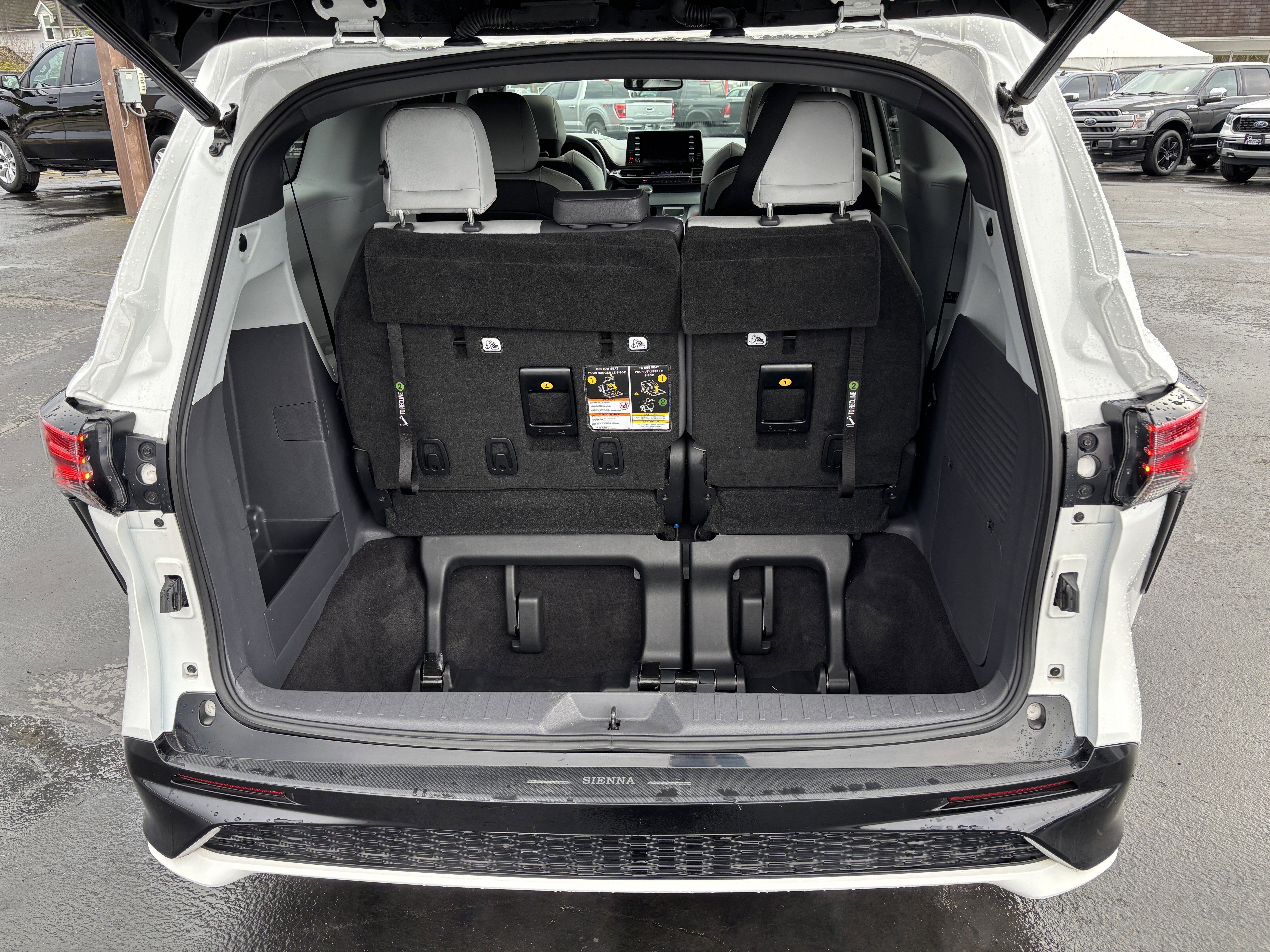 2021 Toyota Sienna XSE