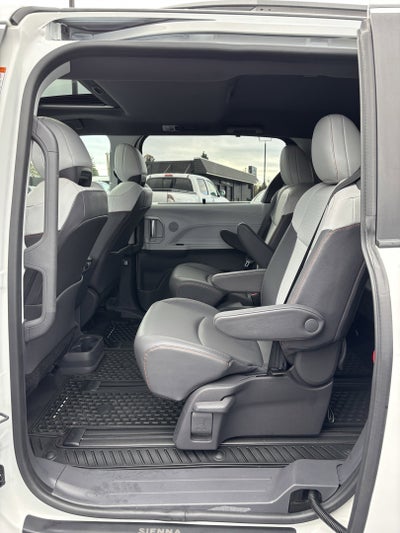 2021 Toyota Sienna XSE