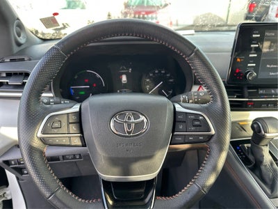 2021 Toyota Sienna XLE