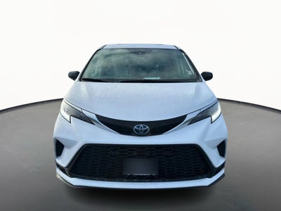 2021 Toyota Sienna XLE